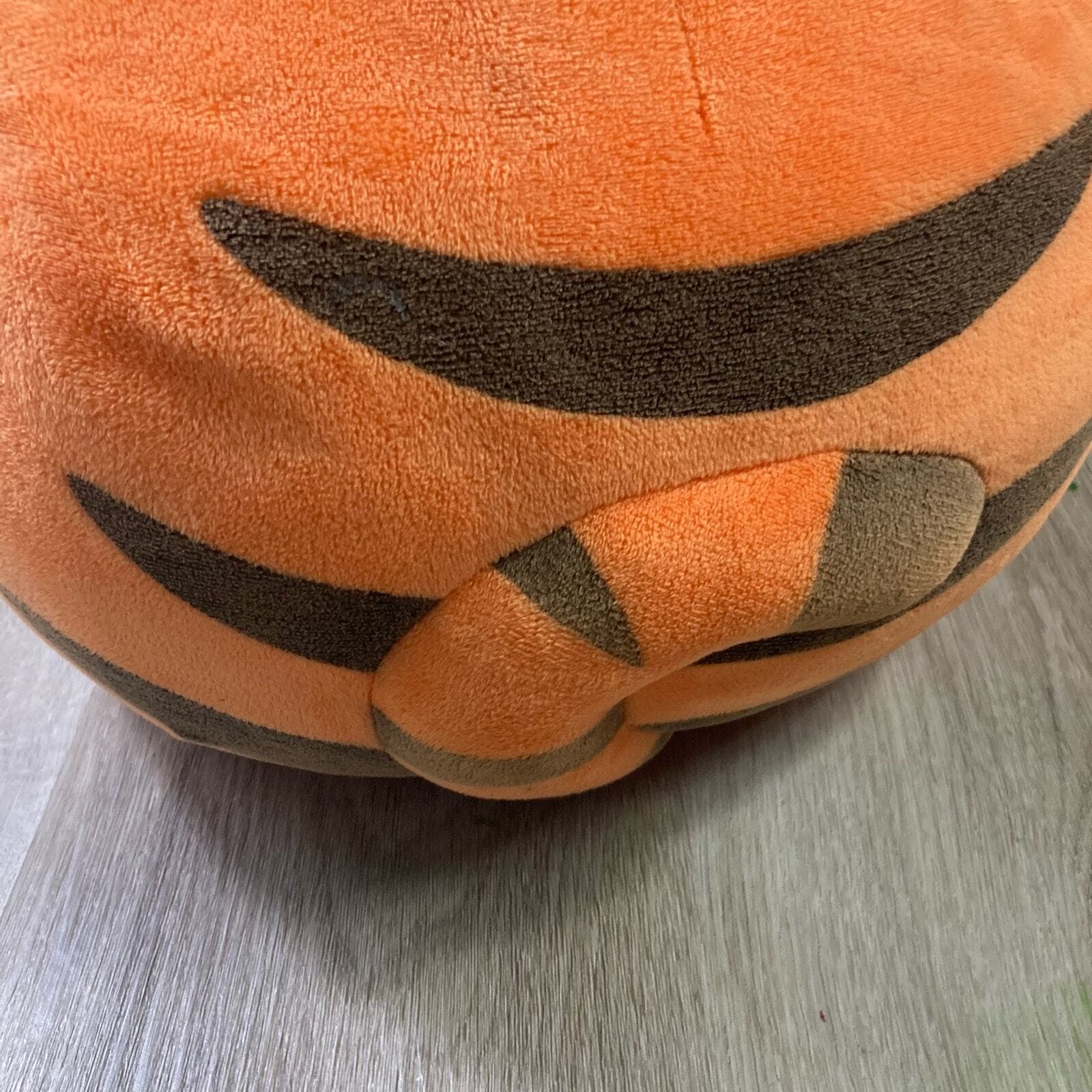 Disney Winnie the Pooh Tigger Plush 8" Stuffed Animal Orange 2013 Ty Beanie - Thumbnail 10