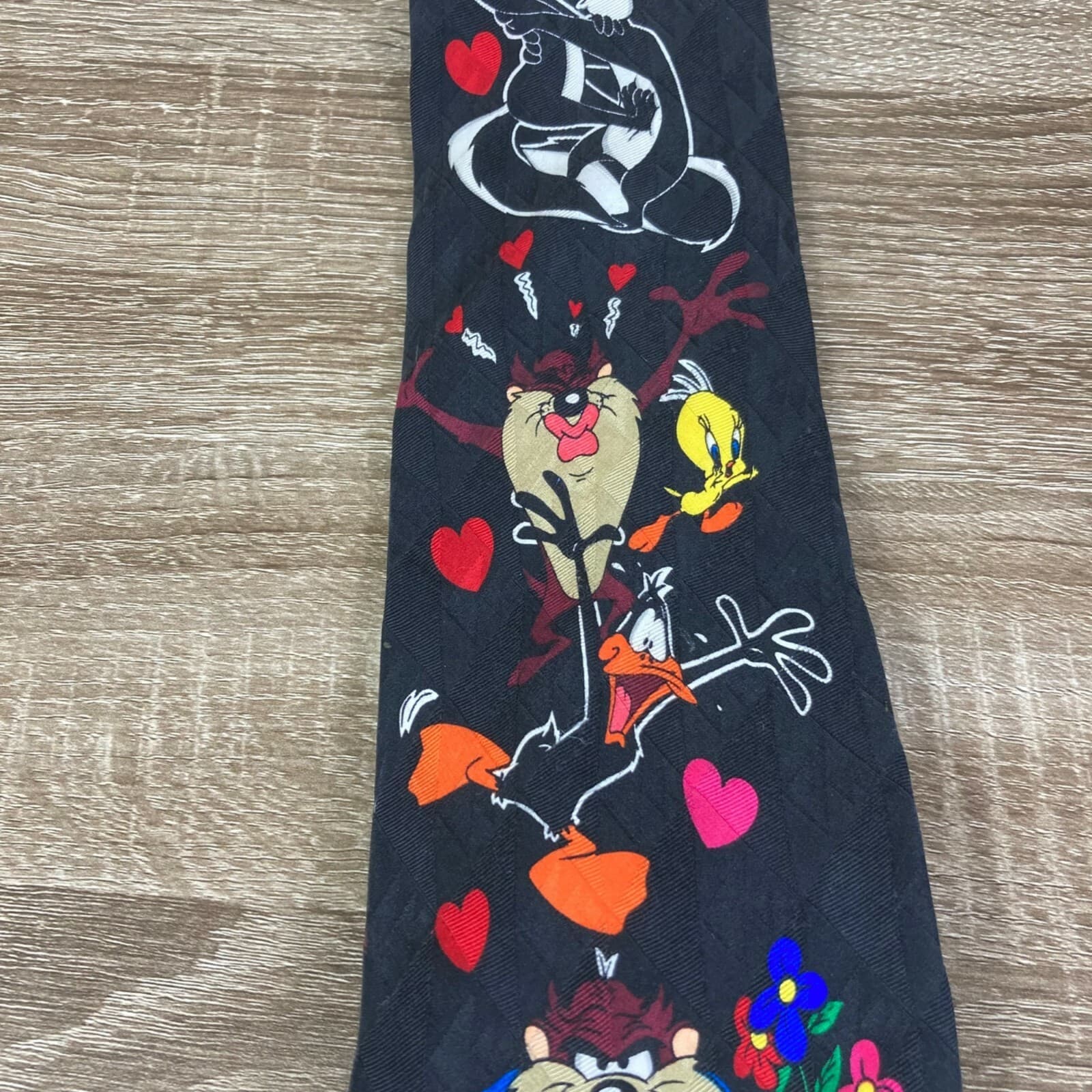 Vintage 1995 Looney Tunes Silk Tie Daffy Duck Taz Tweety Novelty Necktie - Thumbnail 2