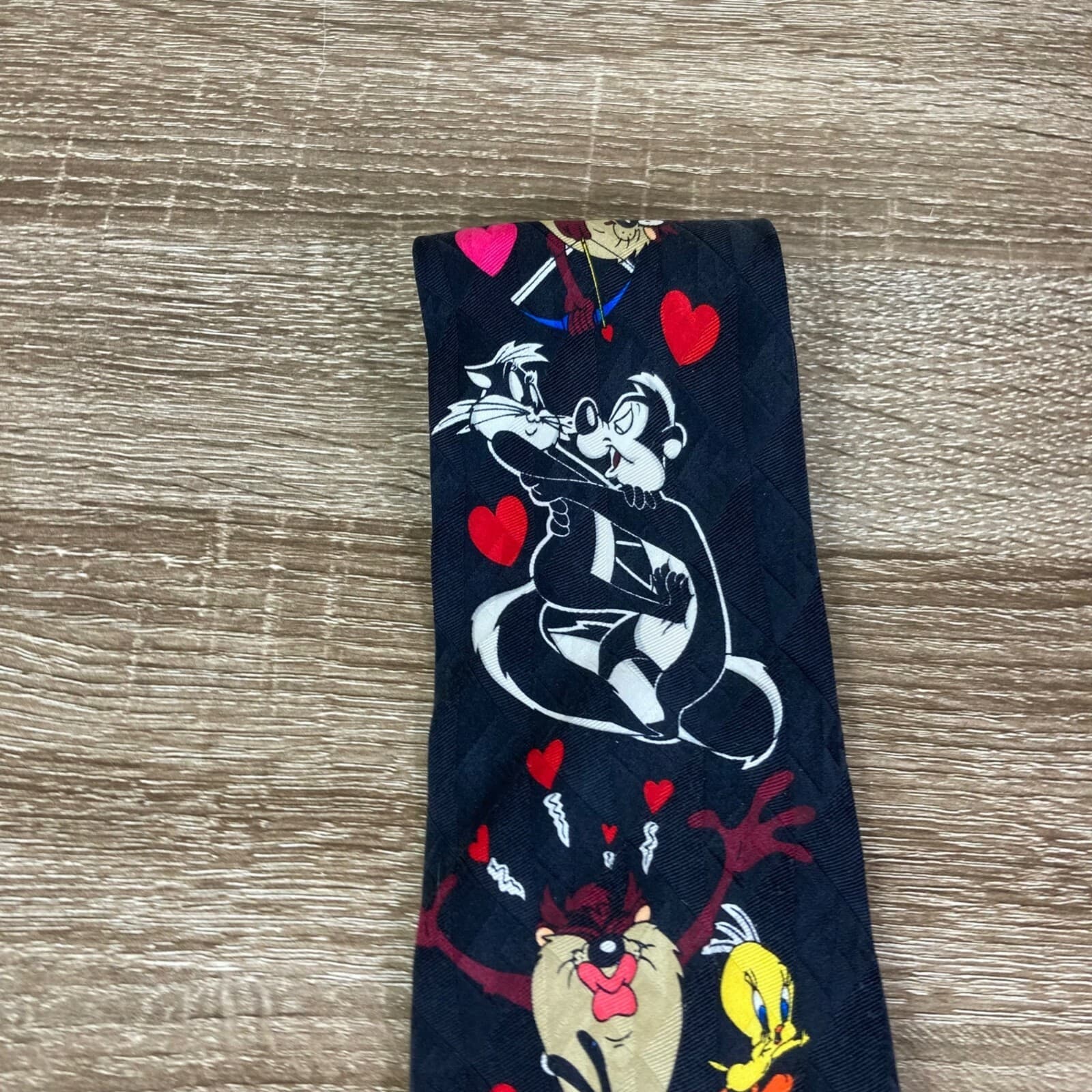Vintage 1995 Looney Tunes Silk Tie Daffy Duck Taz Tweety Novelty Necktie - Thumbnail 4