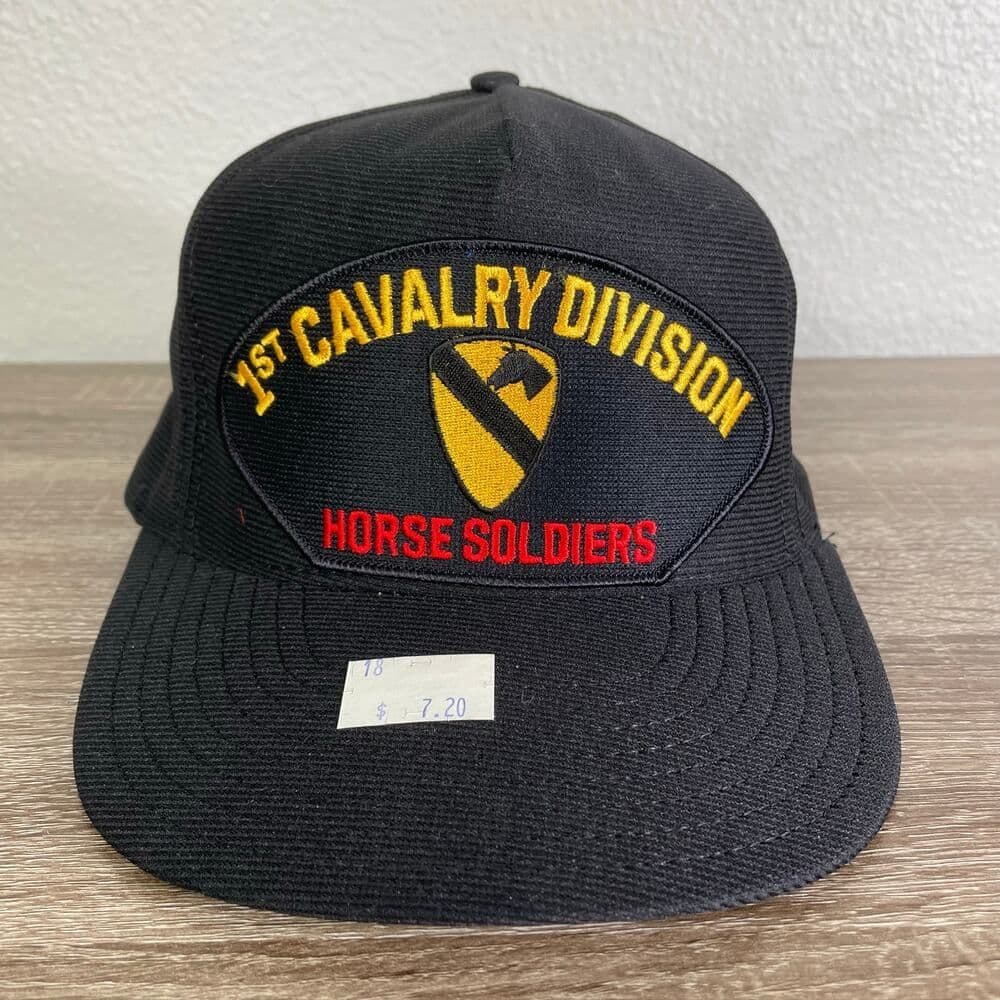 Vintage 1st Cavalry Division US Army Military Hat Cap Eagle Crest Collectible - Thumbnail 2