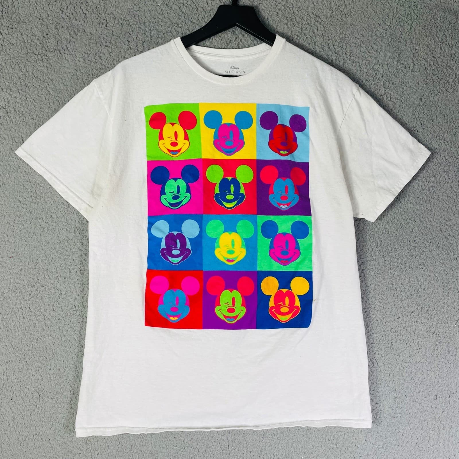 Disney Mickey Mouse Men’s L Pop Art Colorful White Graphic T-Shirt Vintage Style - Thumbnail 2