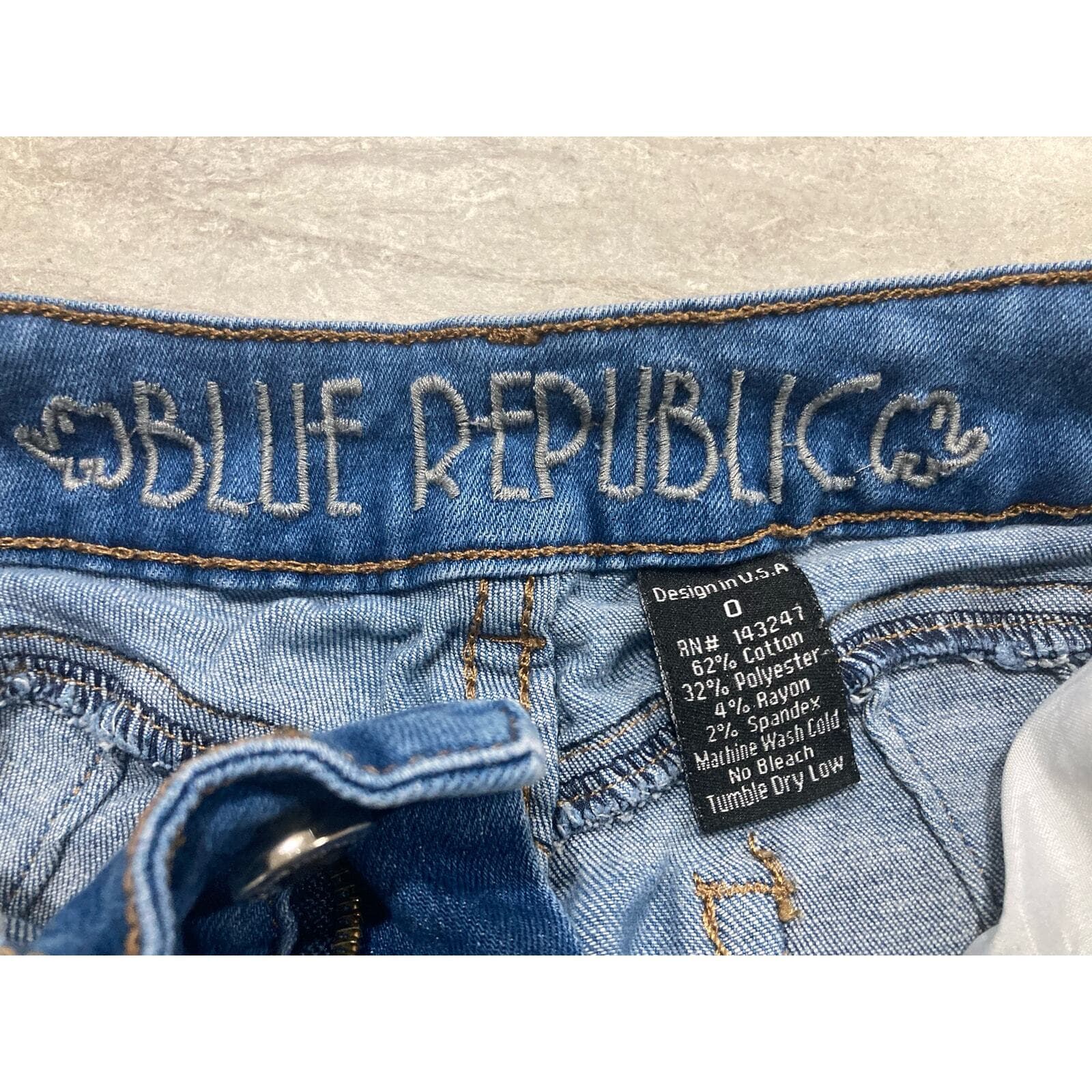 Blue Republic Jeans Womens 0 Medium Wash Distressed Skinny Raw Hem Stretch - Thumbnail 2