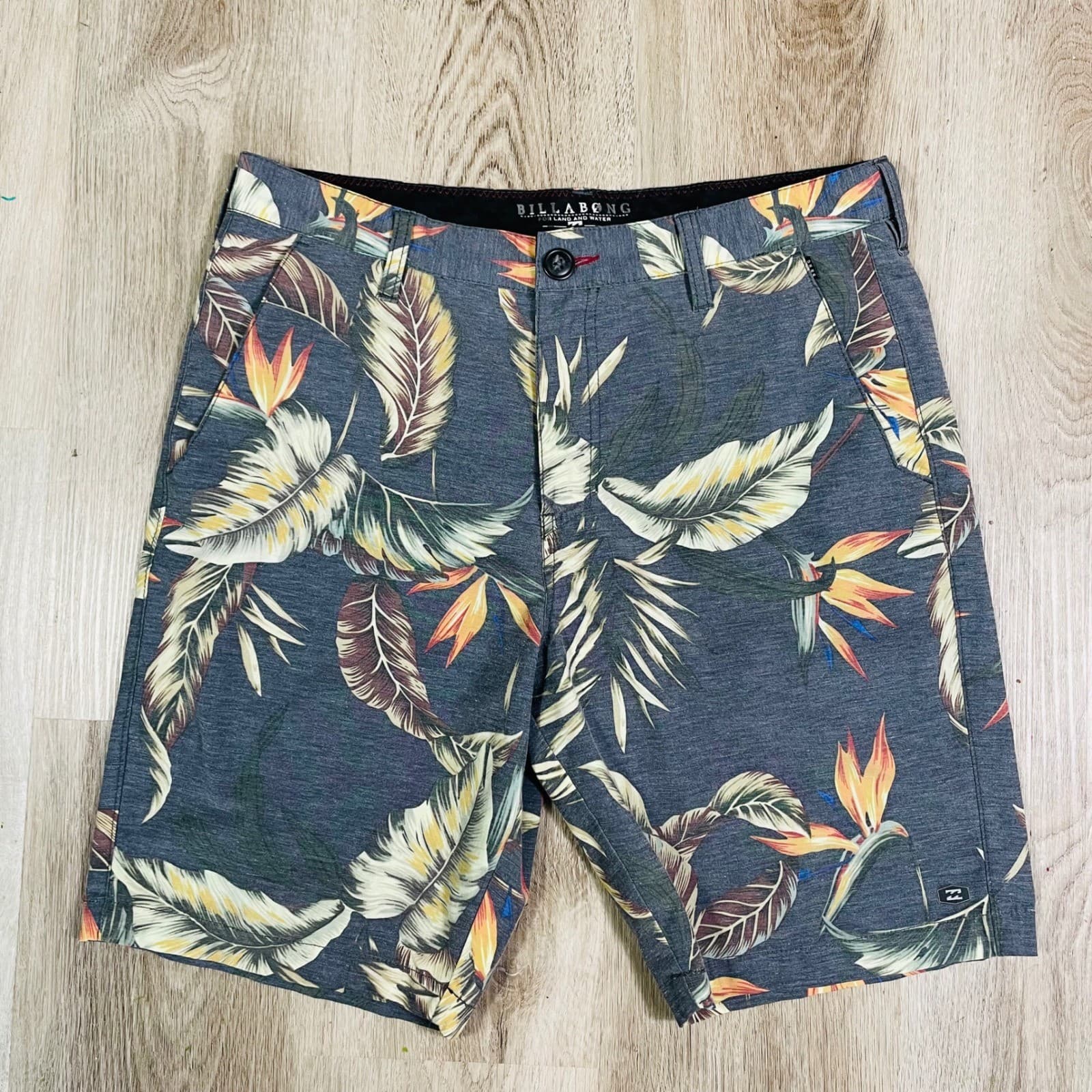 Billabong Platinum X Hybrid Boardshorts Men’s 32 Floral Leaf Print Swim Surf - Thumbnail 2