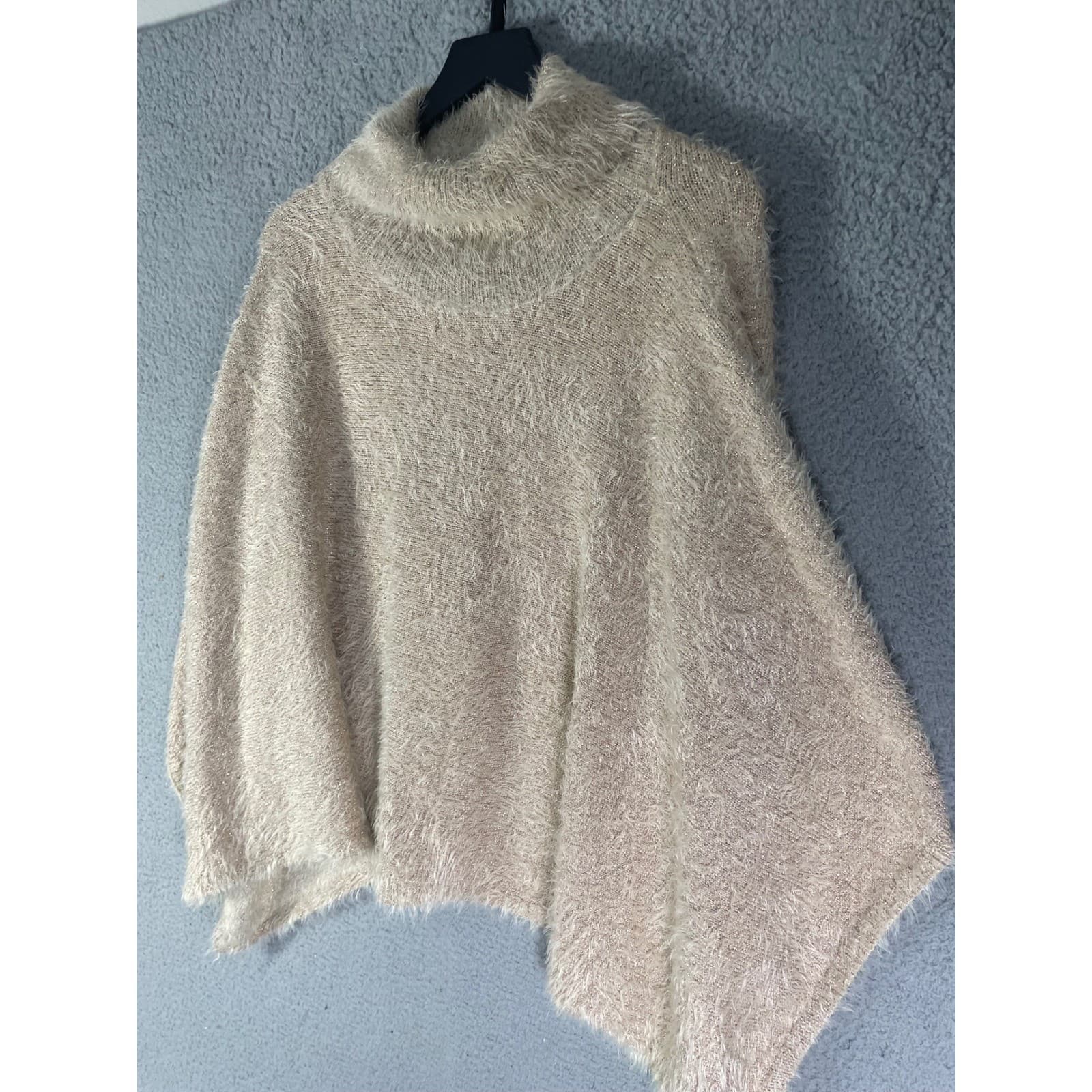 Anthropologie Akemi Kin Eyelash Poncho Sweater Womens OS Ivory Turtleneck - Thumbnail 7