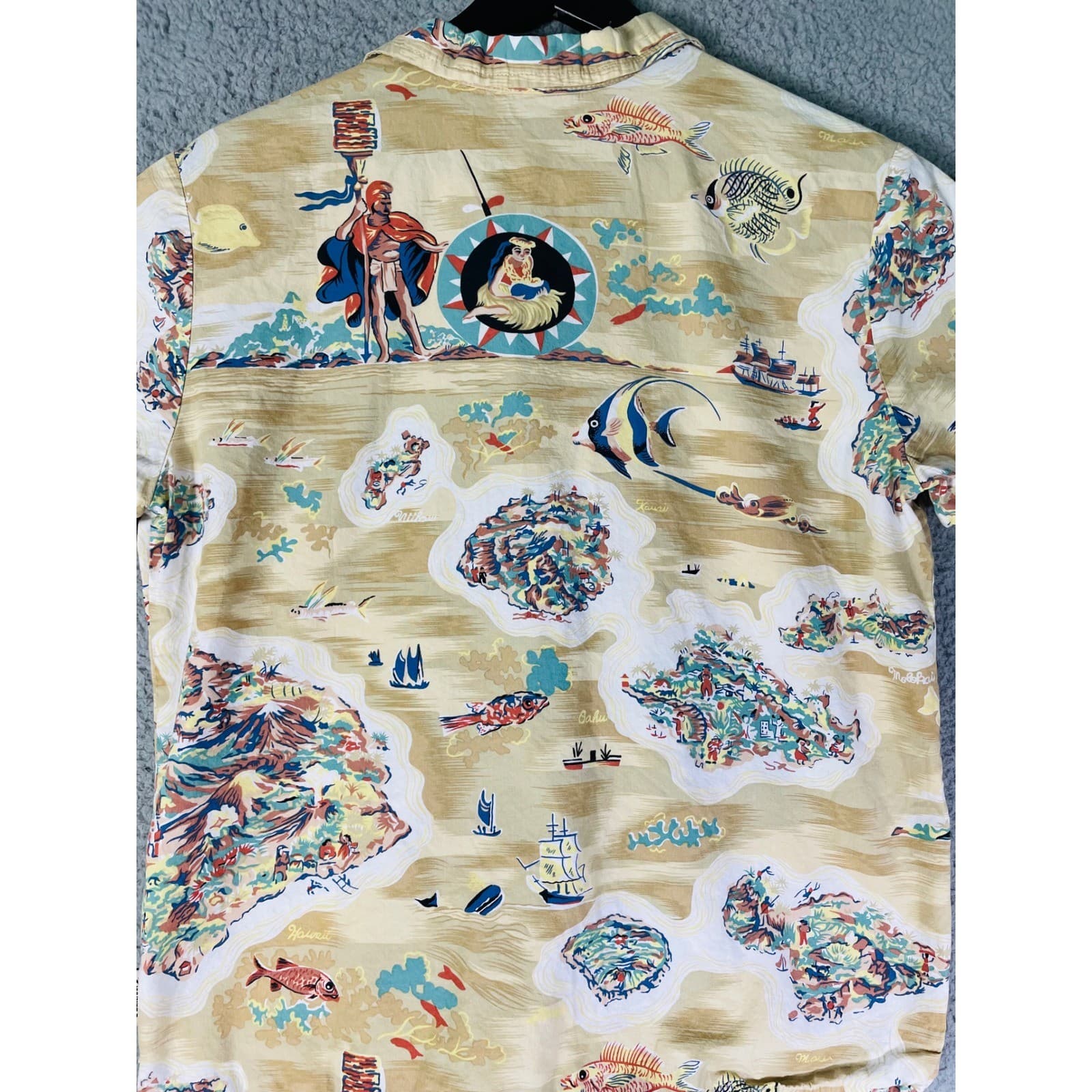 Go Barefoot Men’s M Hawaiian Shirt Island Print Beige Aloha Button Up Vintage - Thumbnail 11