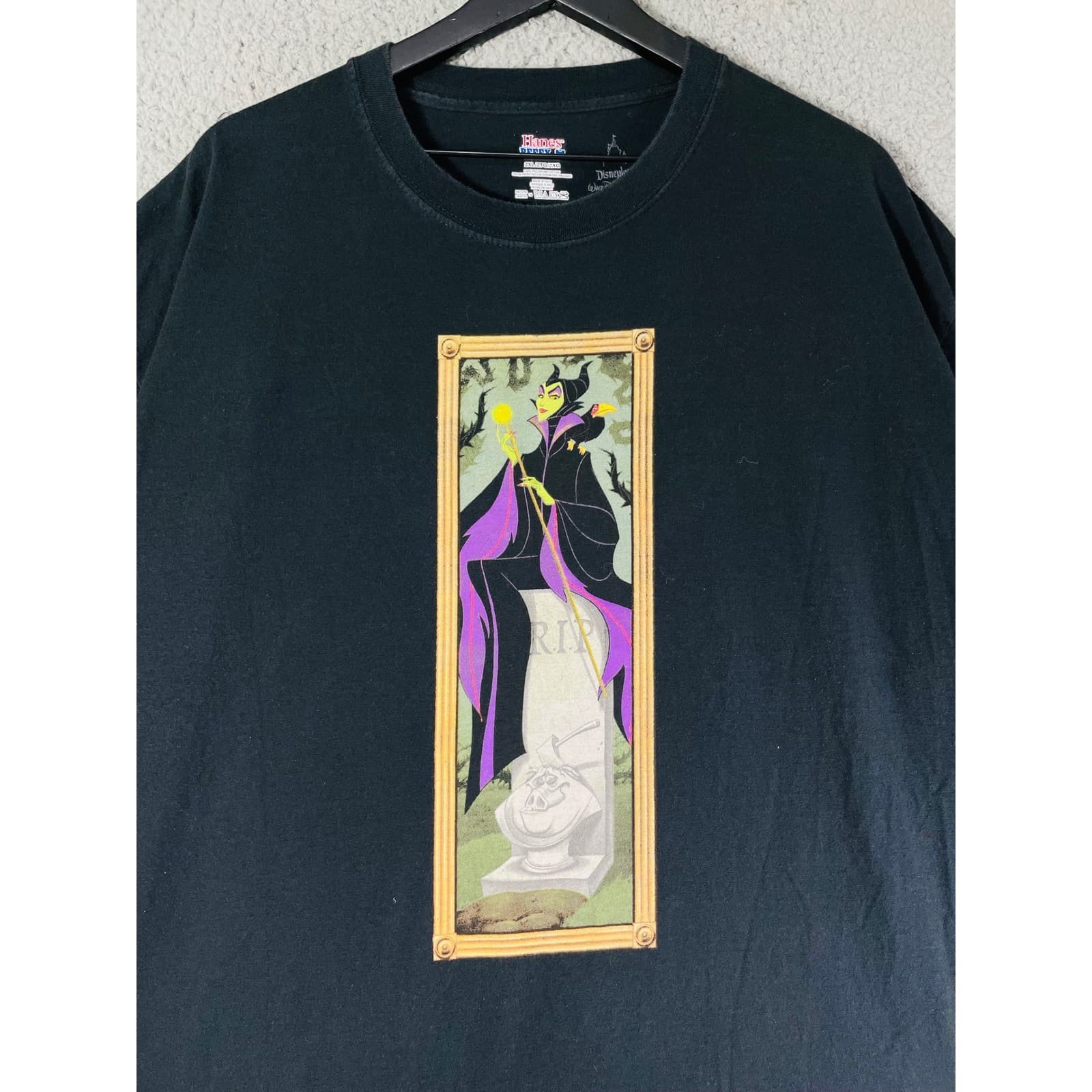 Disney Parks Maleficent Villain Black T Shirt Hanes Mens 2XL Disneyland World - Thumbnail 6