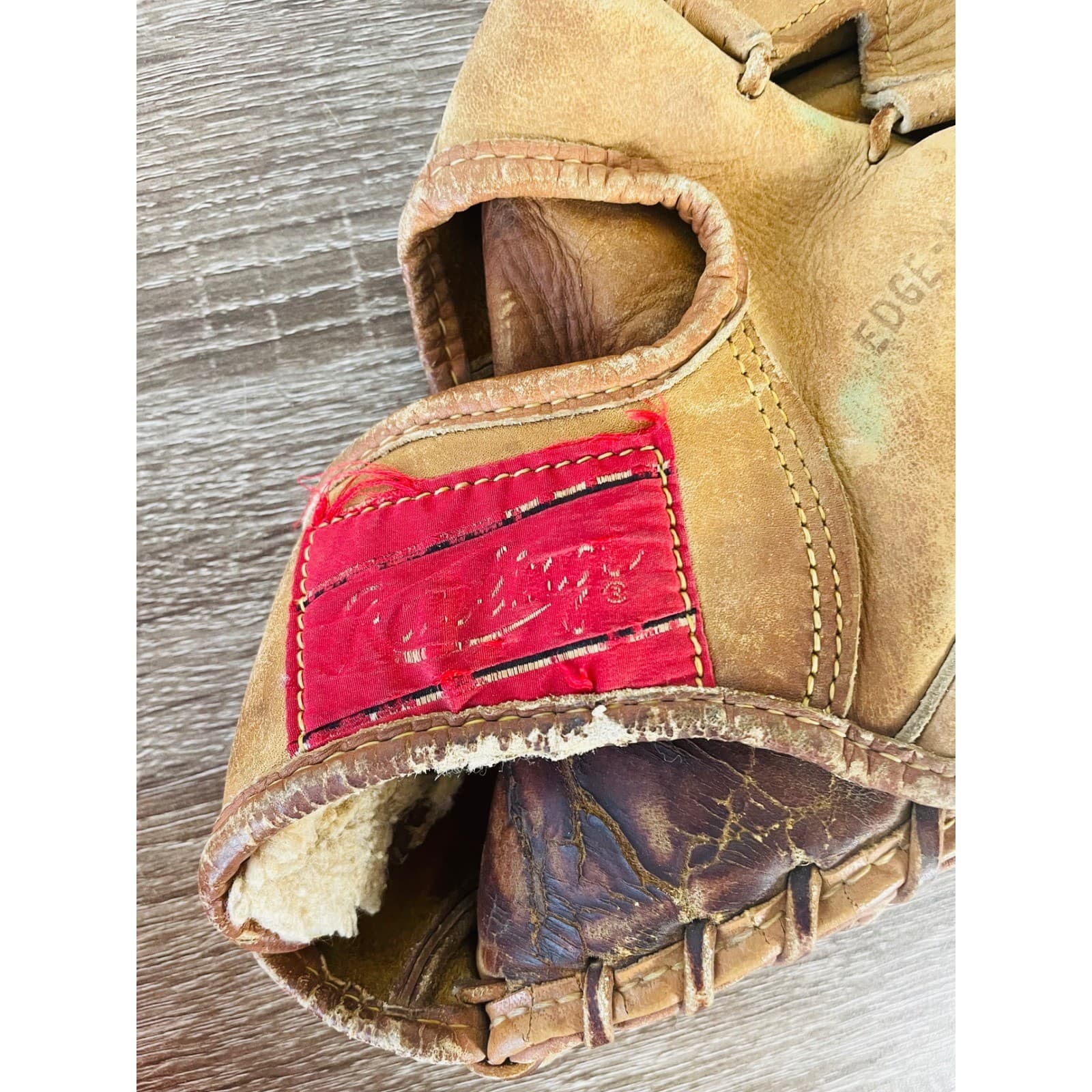 Vintage Rawlings DW10 Big Wheel Softball Glove Made USA Leather RHT Worn - Thumbnail 6