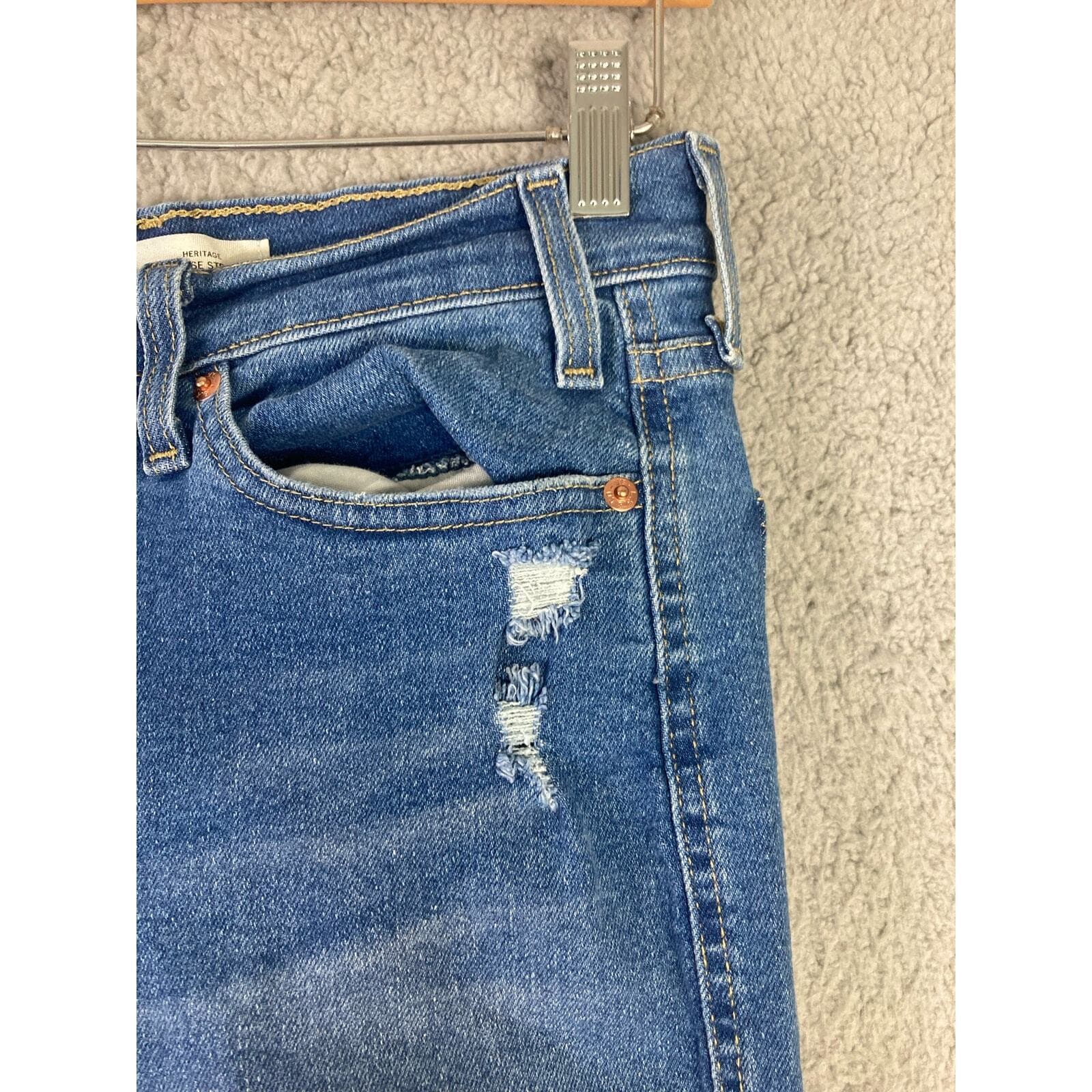 Signature by Levi Strauss Jeans Womens 7 Medium Wash Distressed Straight Denim - Thumbnail 10