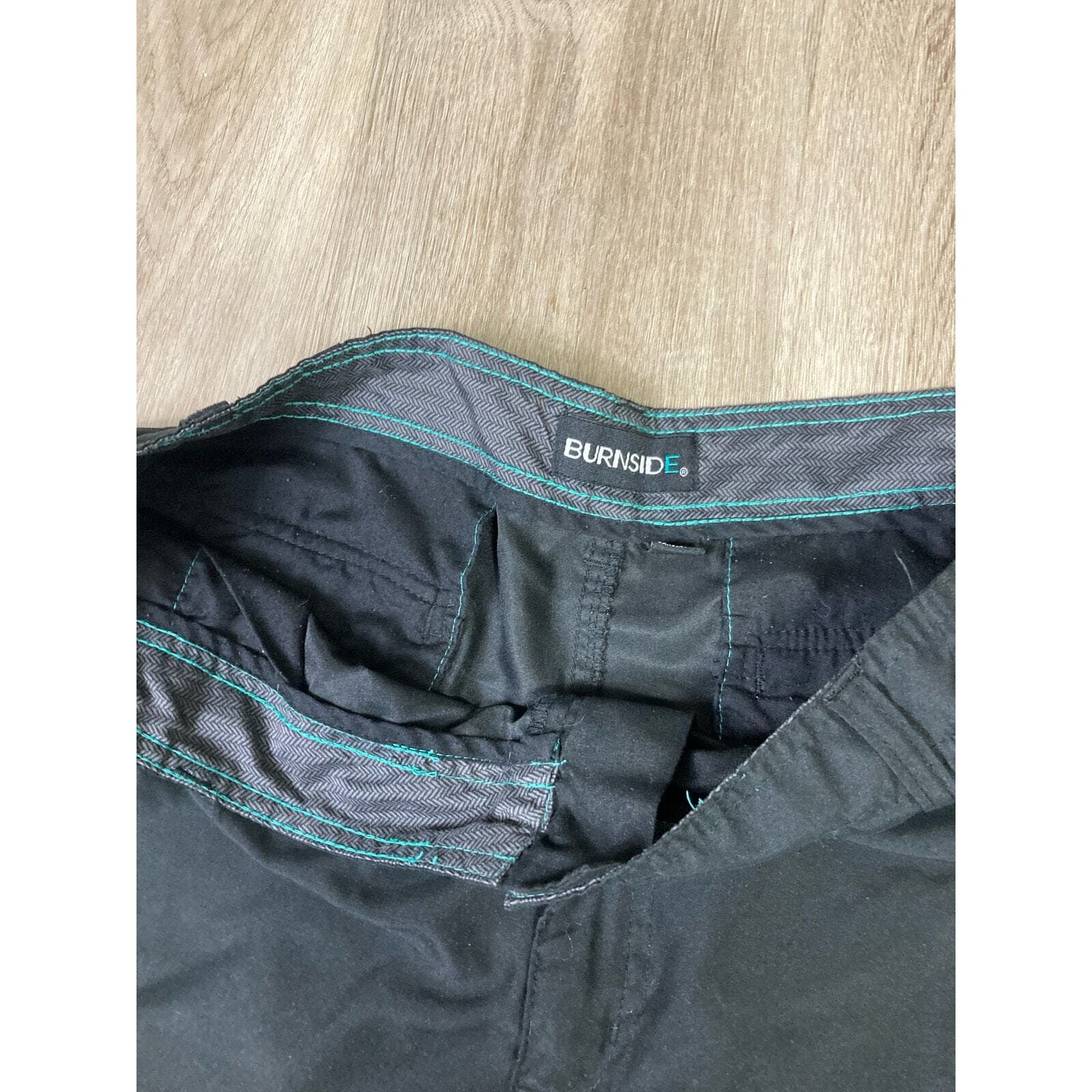 Men's Black Cargo Shorts Size 36 Casual Multiple Pockets - Thumbnail 3