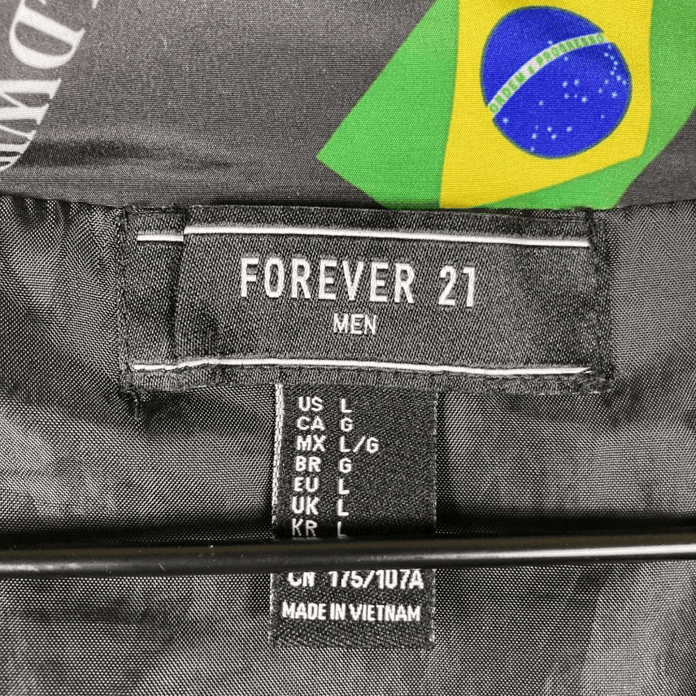 Forever 21 Windbreaker Jacket 1/4 Zip Mens Size Large Flag Graphic Worldwide - Thumbnail 2