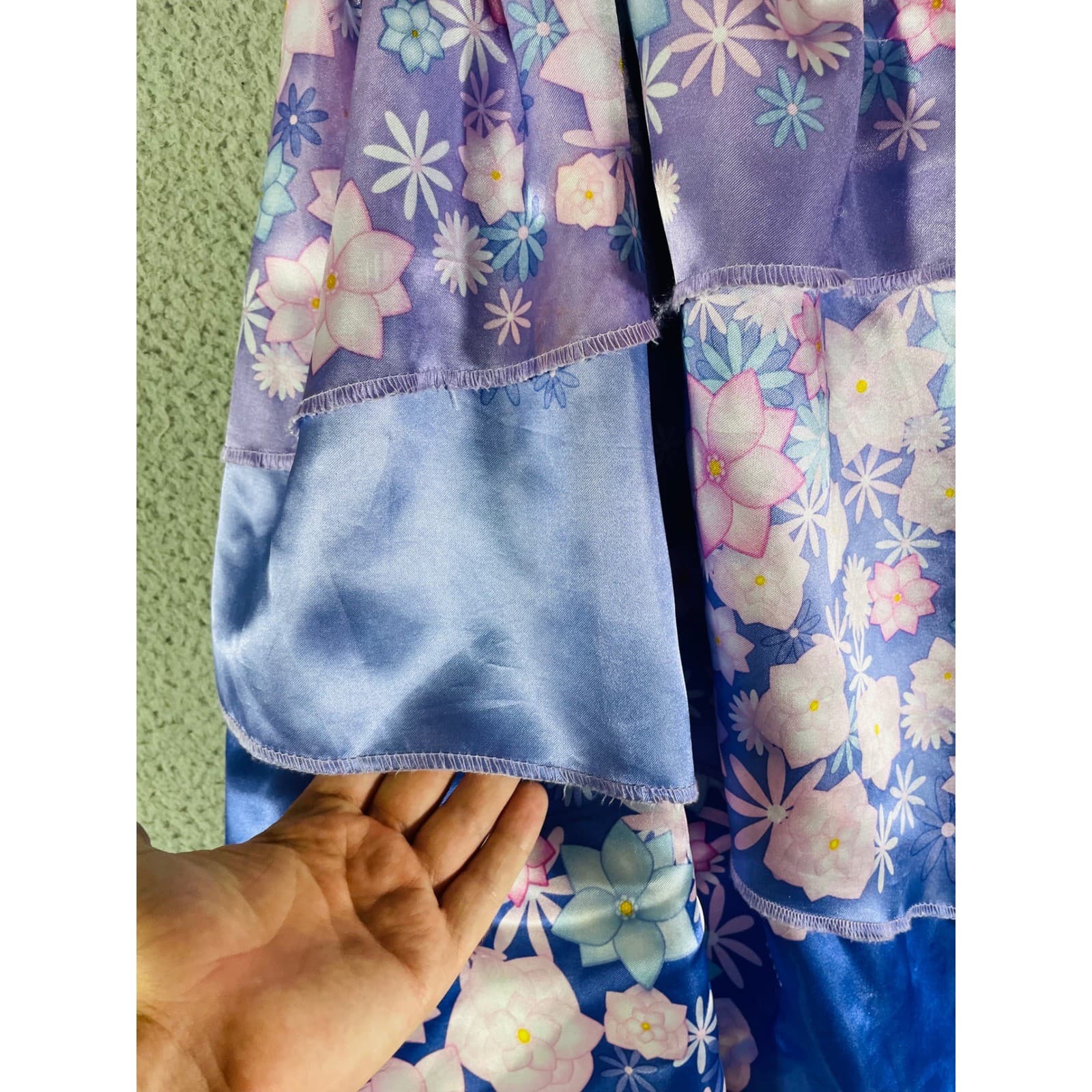 Disney Encanto Isabela Costume Dress Girls 4-6X Purple Floral Halloween - Thumbnail 3