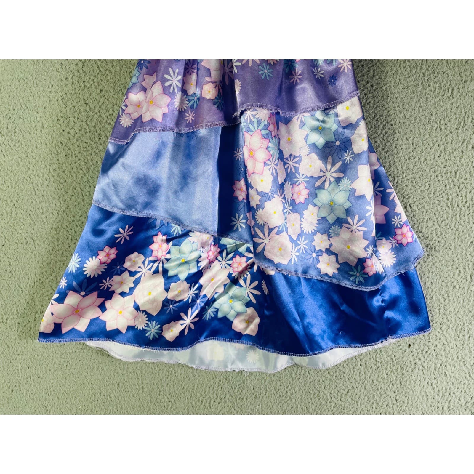 Disney Encanto Isabela Costume Dress Girls 4-6X Purple Floral Halloween - Thumbnail 9