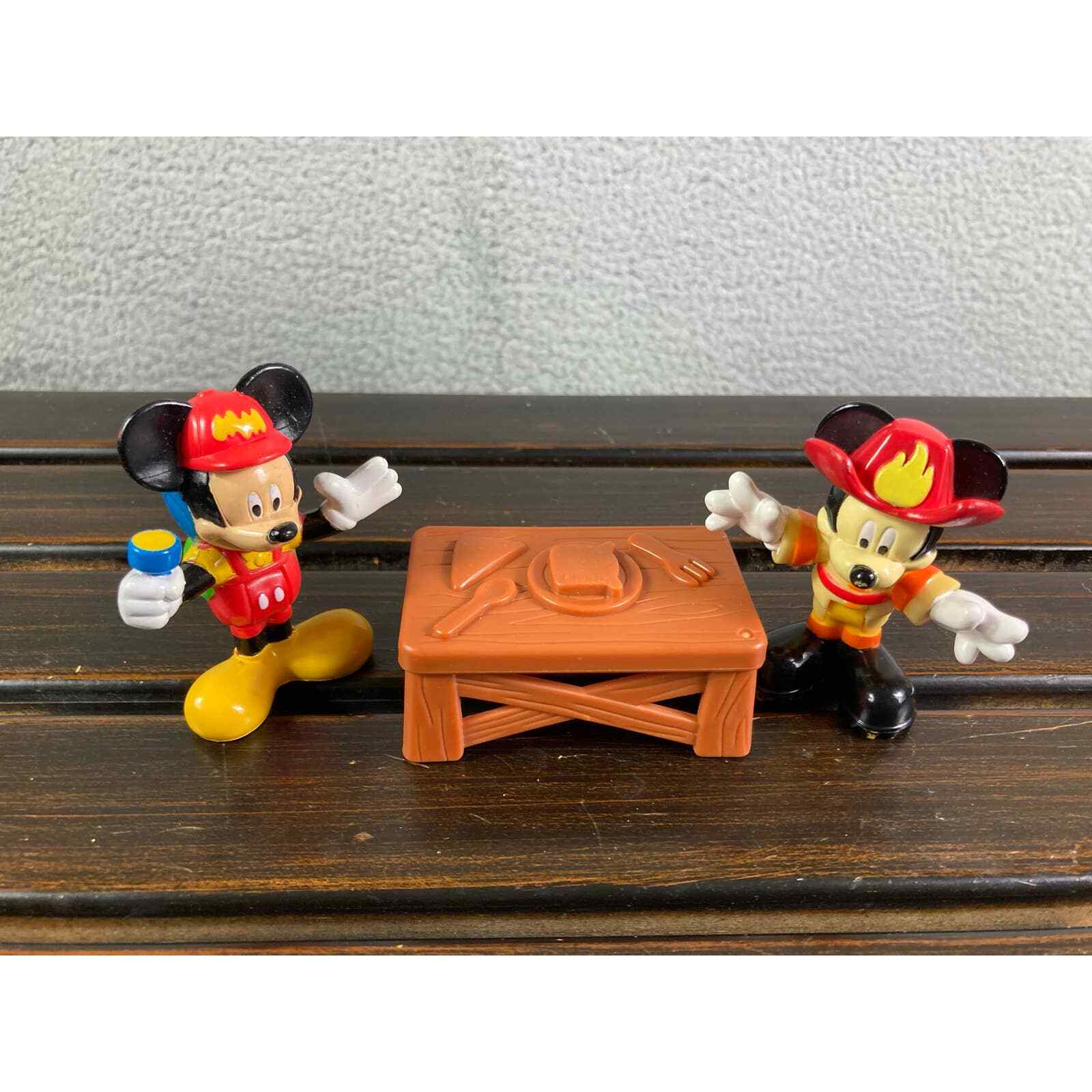 Mickey Mouse Clubhouse Figures Mattel Disney Camp Firehouse Playset Toy Lot - Thumbnail 3