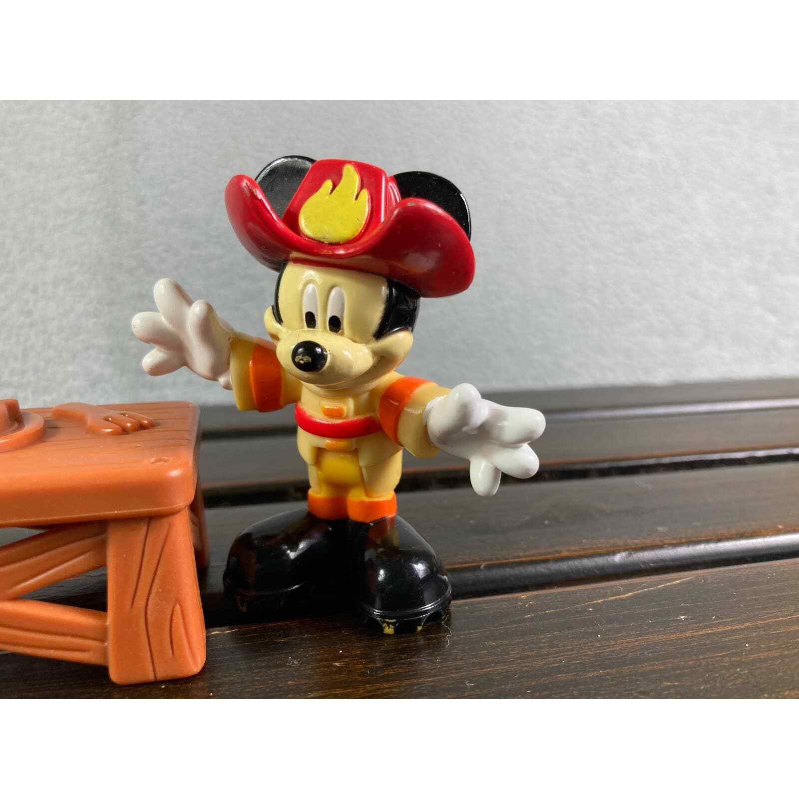 Mickey Mouse Clubhouse Figures Mattel Disney Camp Firehouse Playset Toy Lot - Thumbnail 7