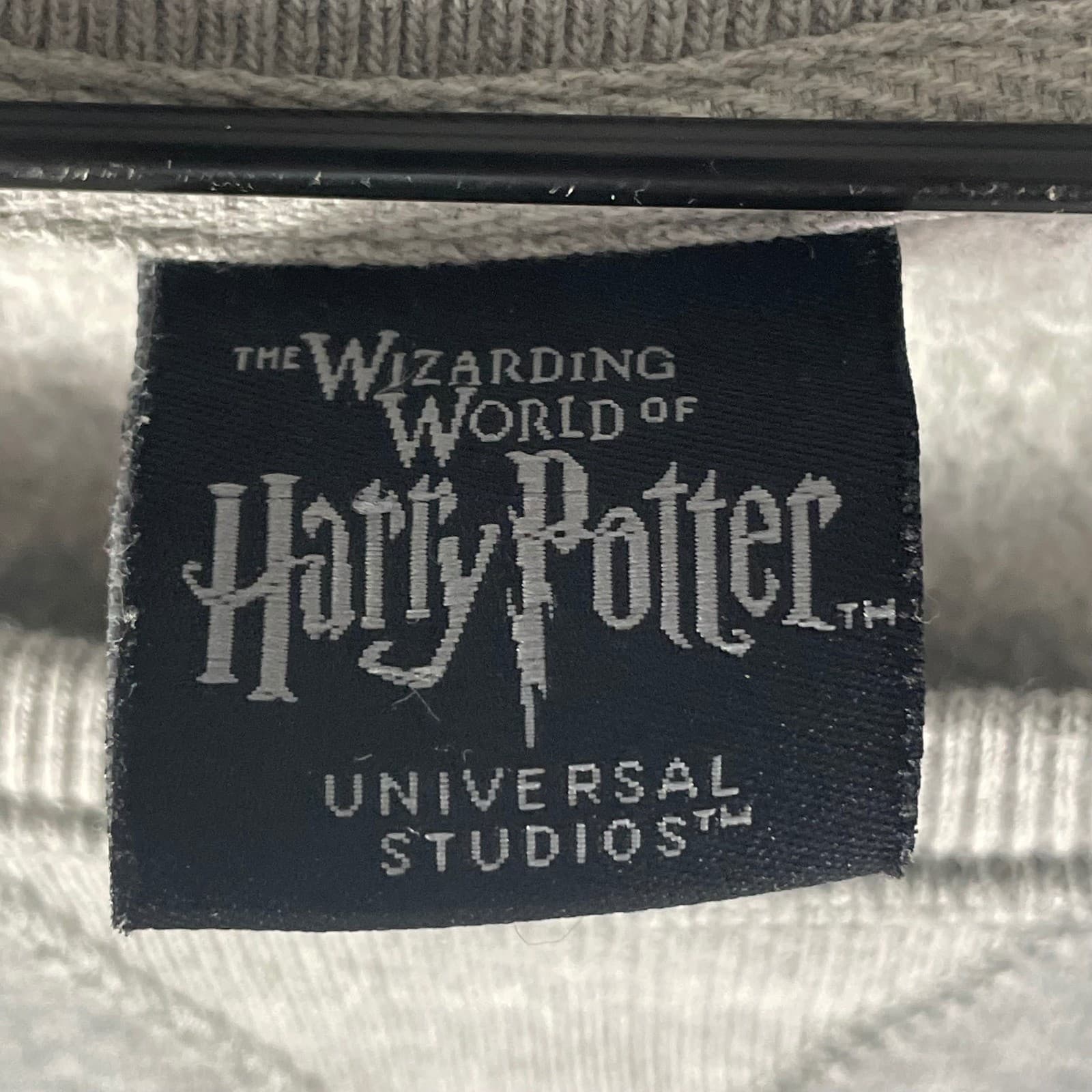 Harry Potter Gryffindor Sweatshirt Mens XL Gray Universal Studios Crewneck - Thumbnail 3