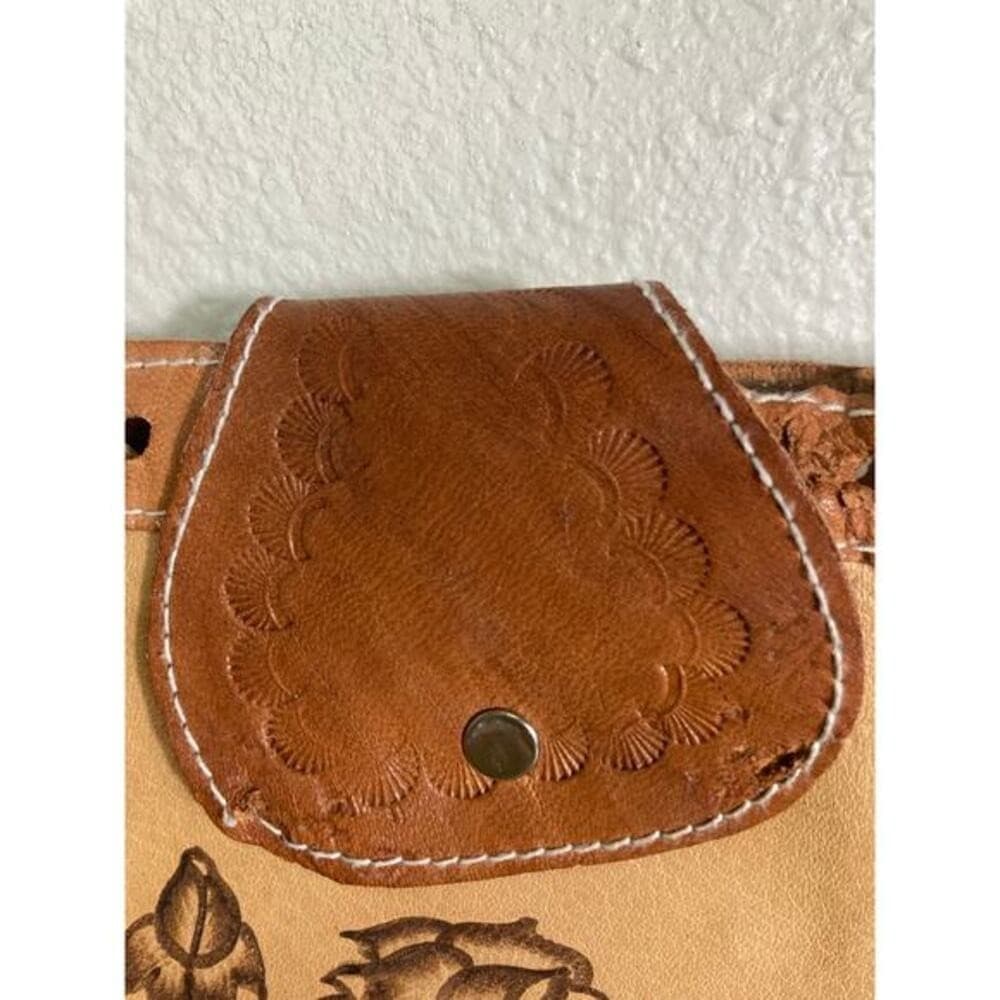 Vintage Mexican Hand-Tooled Leather Backpack Brown Floral Design - Thumbnail 11