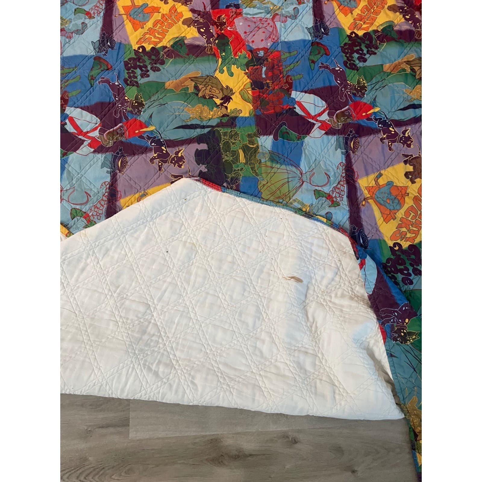 Disney All-Star Movies Resort Comforter 113x101 Prop Vintage Room Blanket - Thumbnail 13