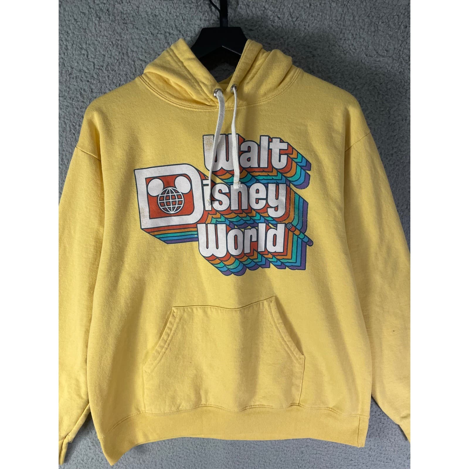 Walt Disney World Hoodie M Yellow Retro Rainbow Logo Pullover Sweatshirt WDW Men - Thumbnail 3