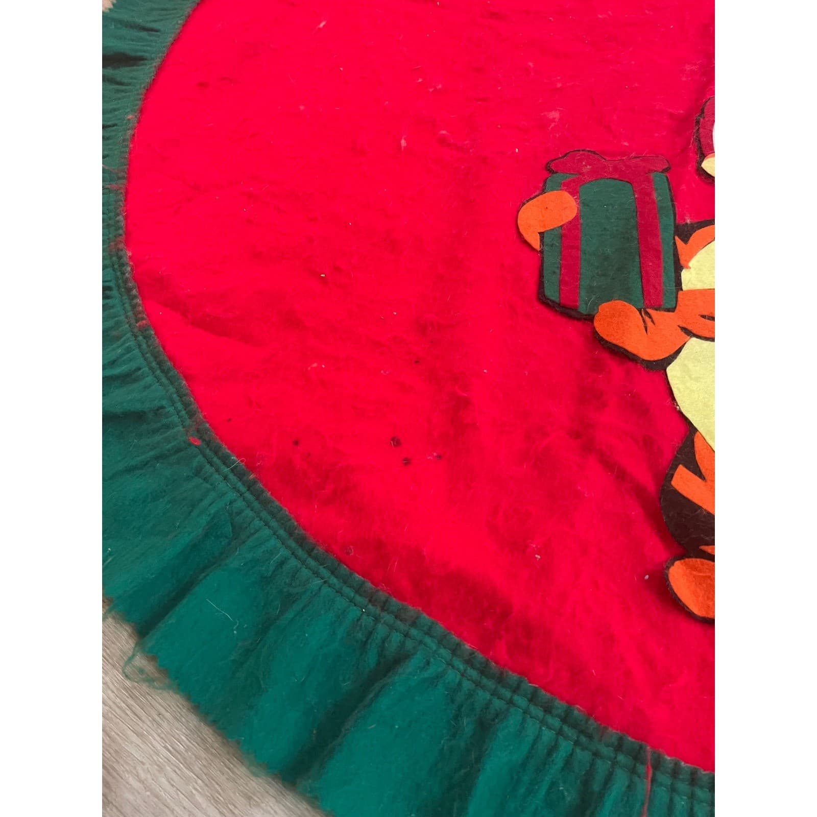Disney Tigger Christmas Tree Skirt 55 Red Green Holiday Decor Winnie Pooh - Thumbnail 8
