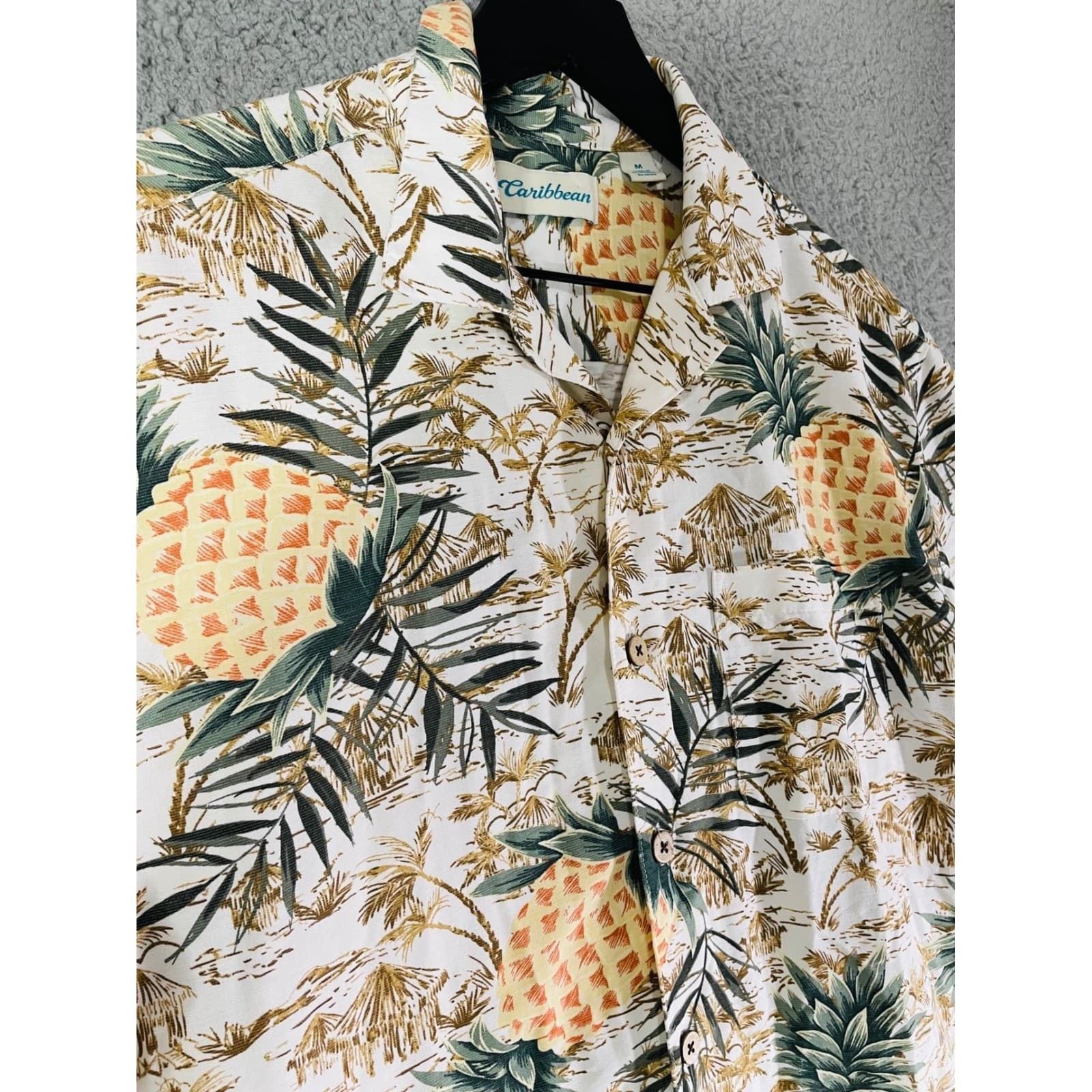 Hawaiian Shirt Mens M Pineapple Tropical Button Up Beach Aloha Summer - Thumbnail 7