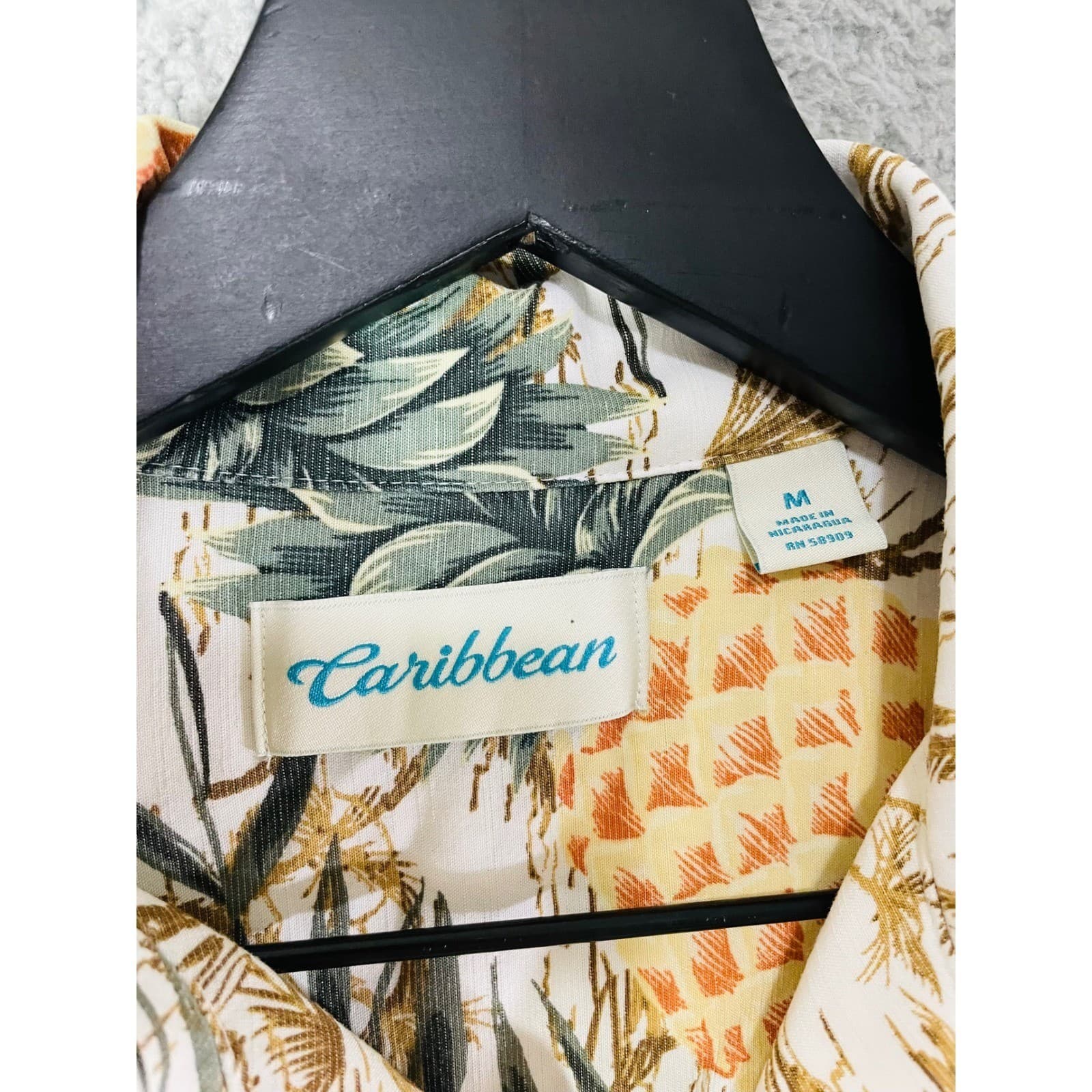 Hawaiian Shirt Mens M Pineapple Tropical Button Up Beach Aloha Summer - Thumbnail 6