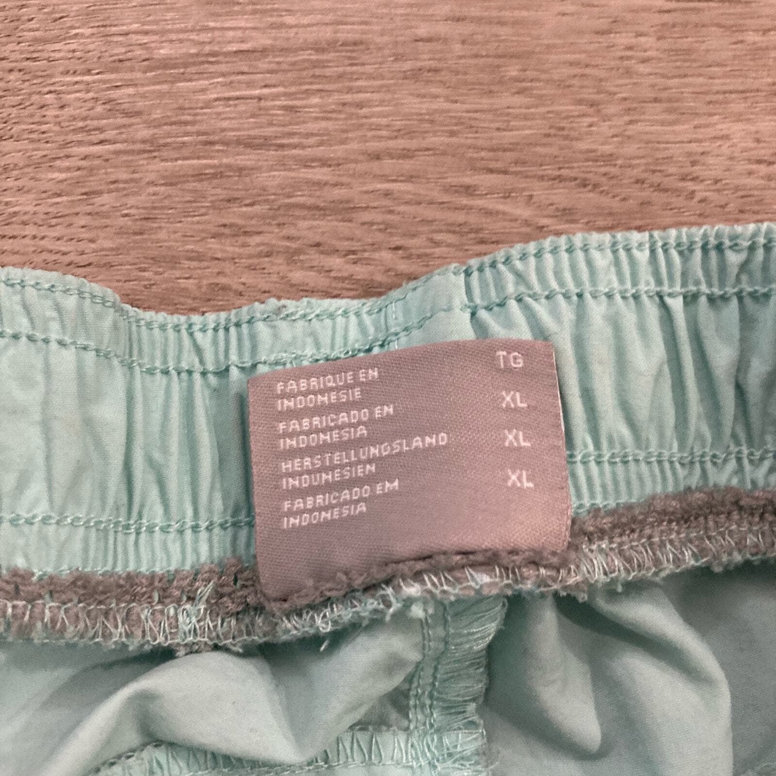 Columbia Men's Swim Shorts XL Mint Green Elastic Waistband - Thumbnail 3