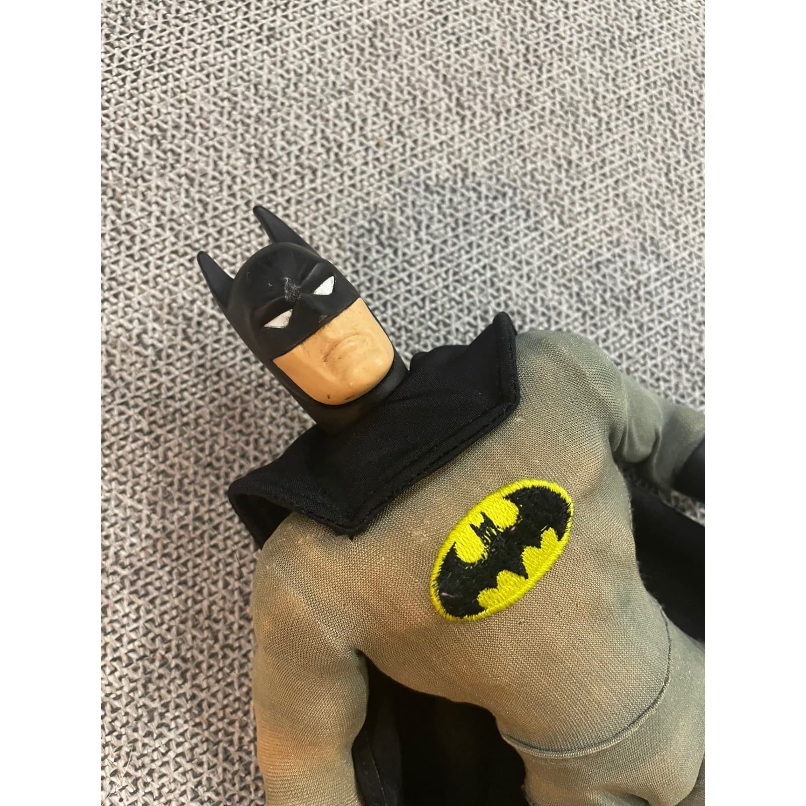 Vintage 1996 Batman Doll 12 Inch DC Comics Gray Suit Black Cape Action Figure - Thumbnail 10