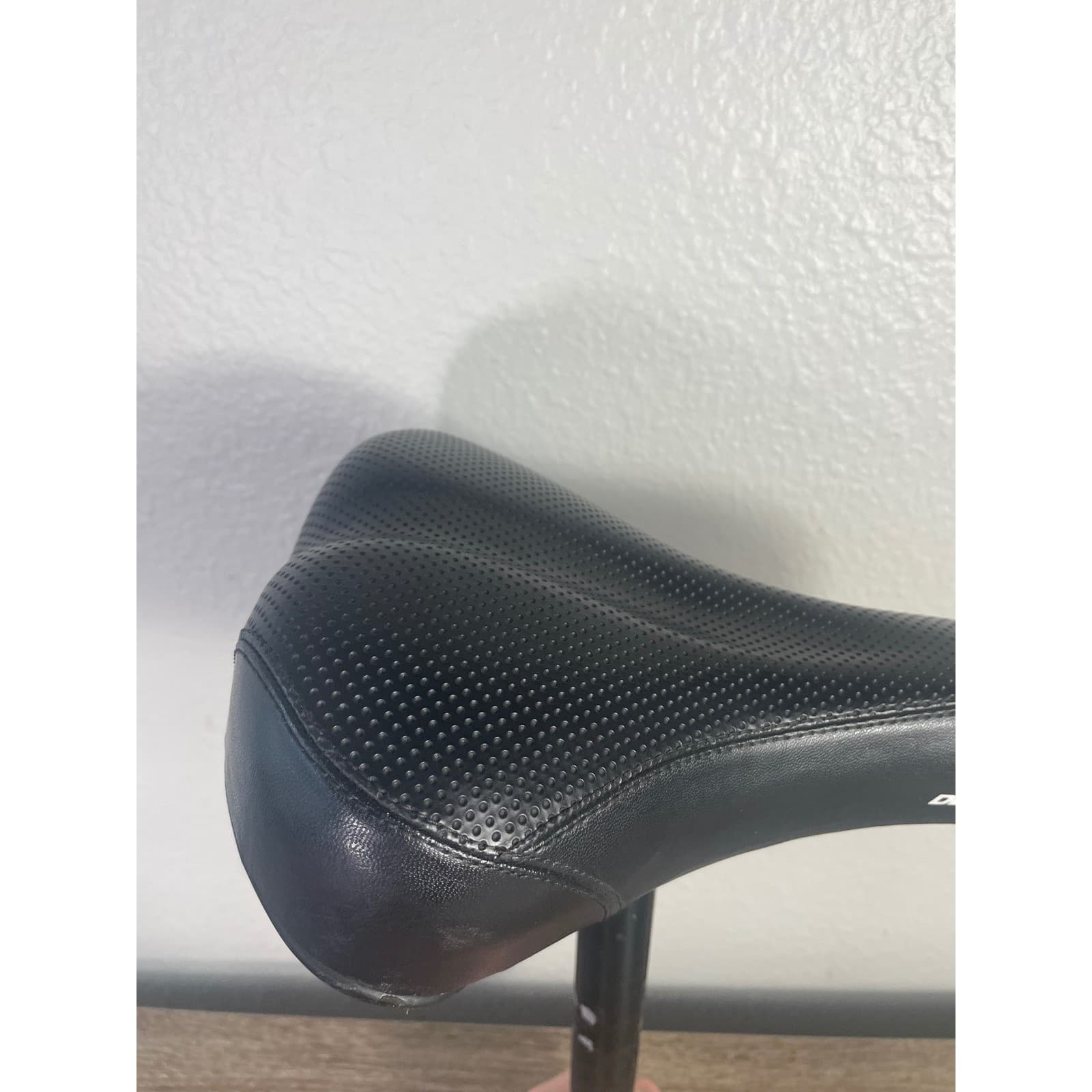 Diamondback Comfort Plus Padded Bicycle Saddle Seat Matte Black Cionlli 2012 - Thumbnail 9