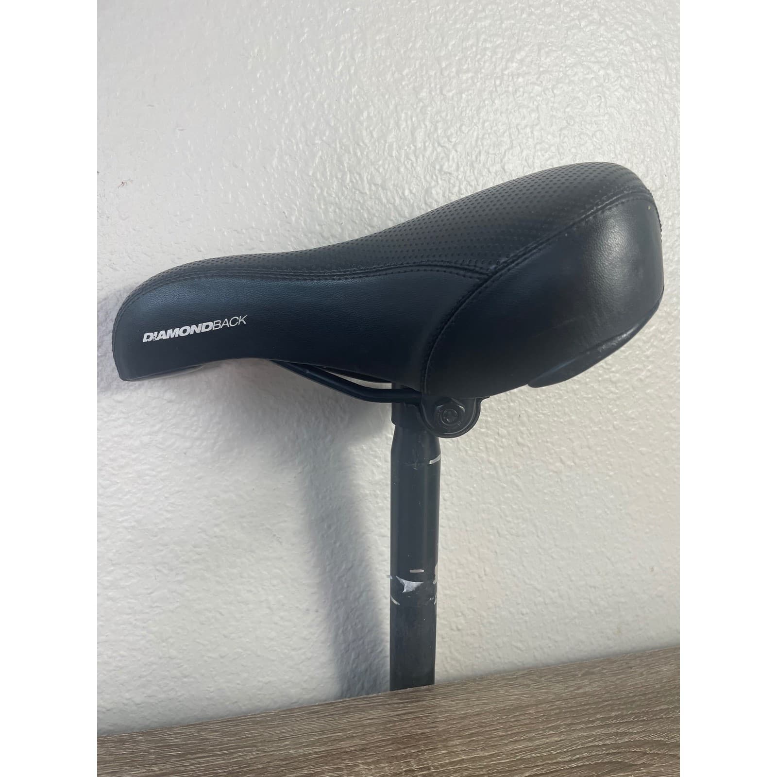 Diamondback Comfort Plus Padded Bicycle Saddle Seat Matte Black Cionlli 2012 - Thumbnail 7