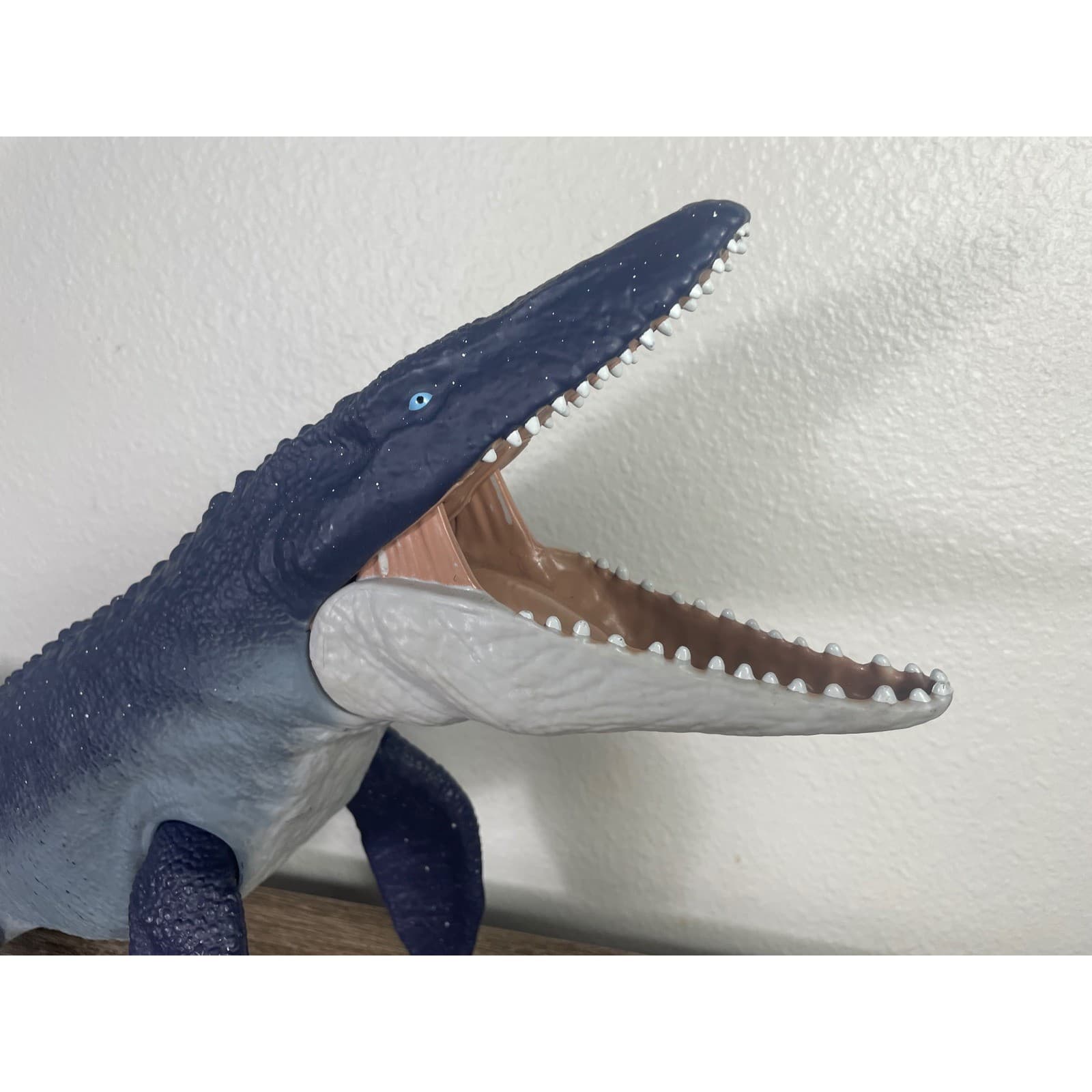 Jurassic World Mosasaurus Mattel Ocean Protector Toy 30in Dominion Dino HGV34 - Thumbnail 5