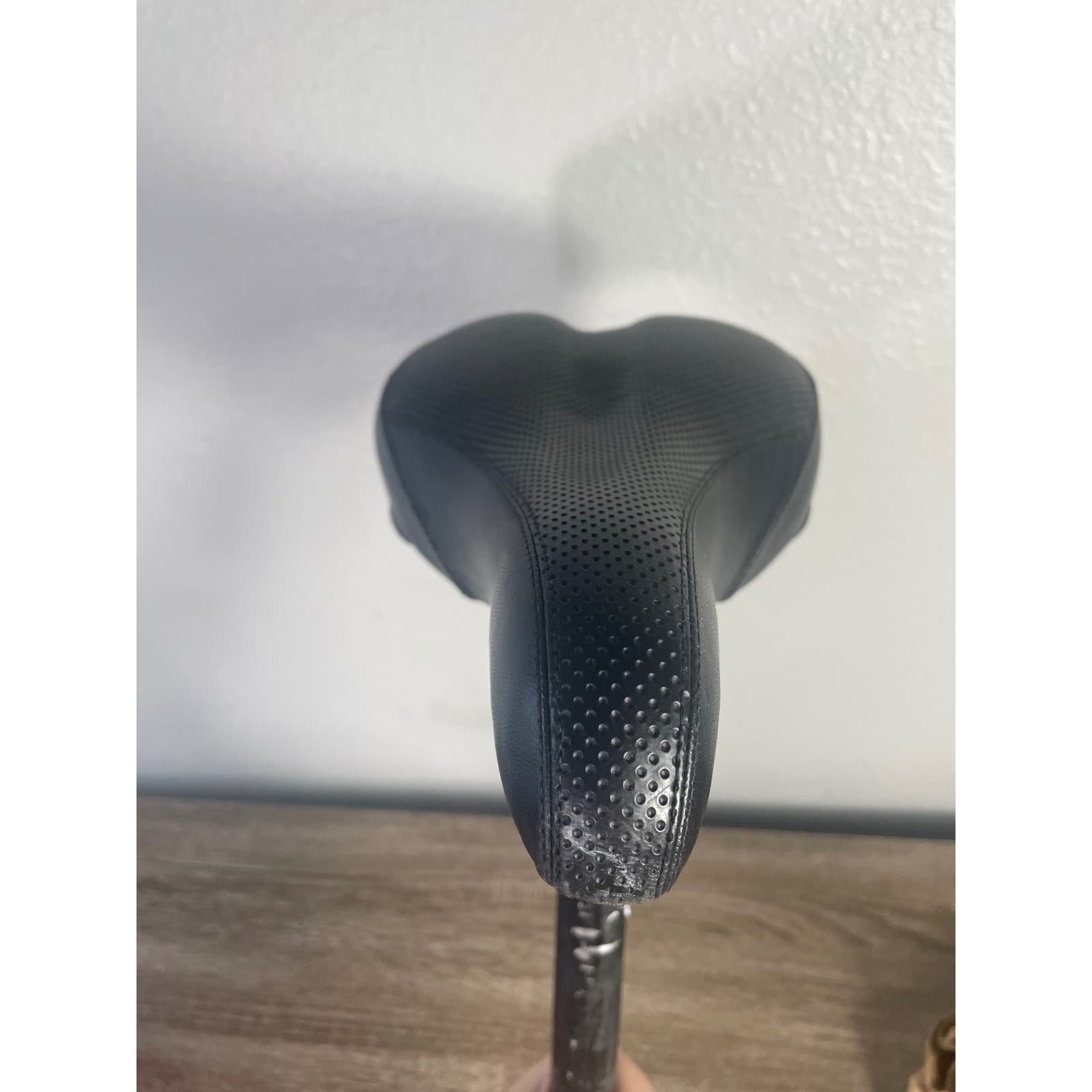 Diamondback Comfort Plus Padded Bicycle Saddle Seat Matte Black Cionlli 2012 - Thumbnail 11