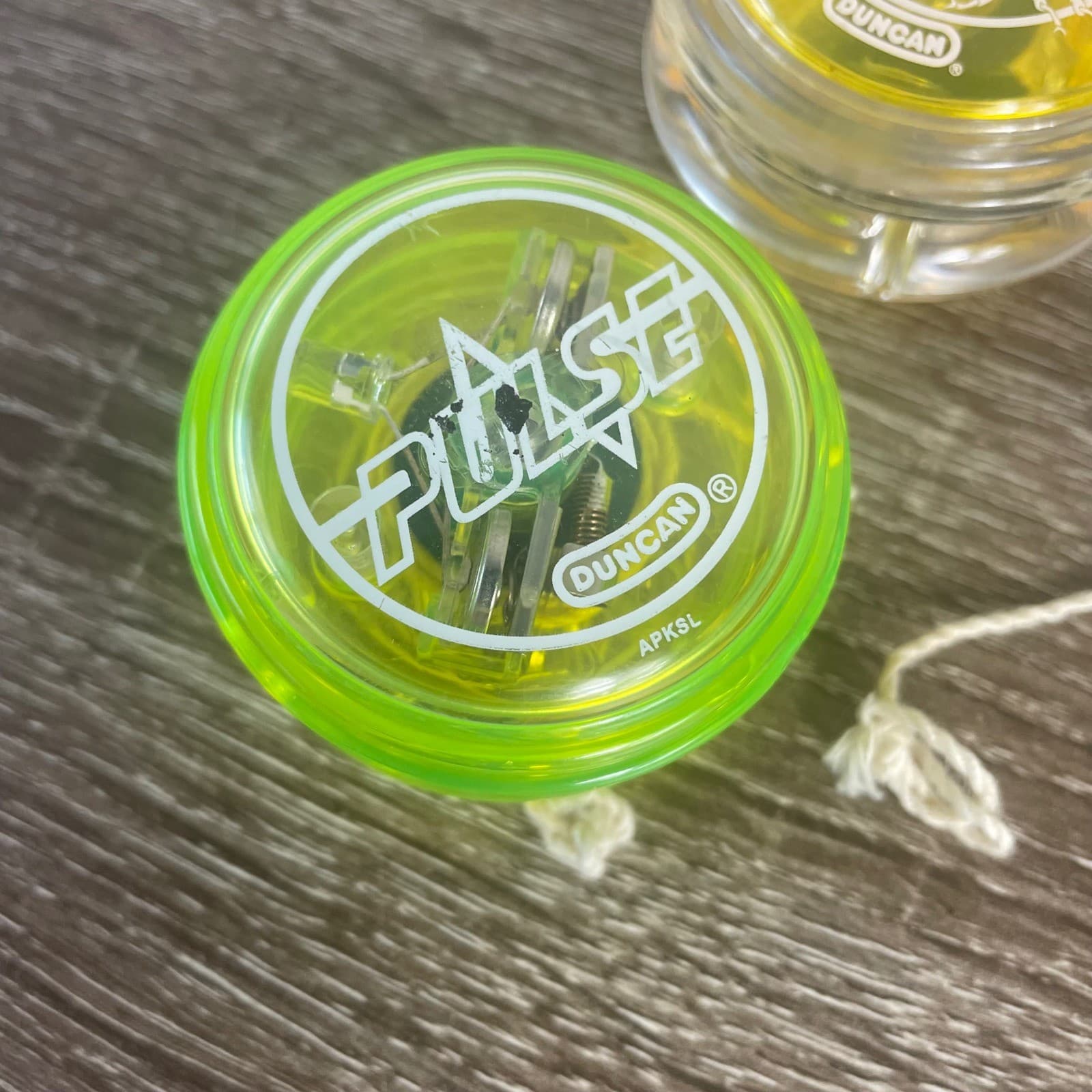 Duncan Yo Yo Lot Speed Beetle Pulse 2pc Green Yellow Performance Yoyos - Thumbnail 6