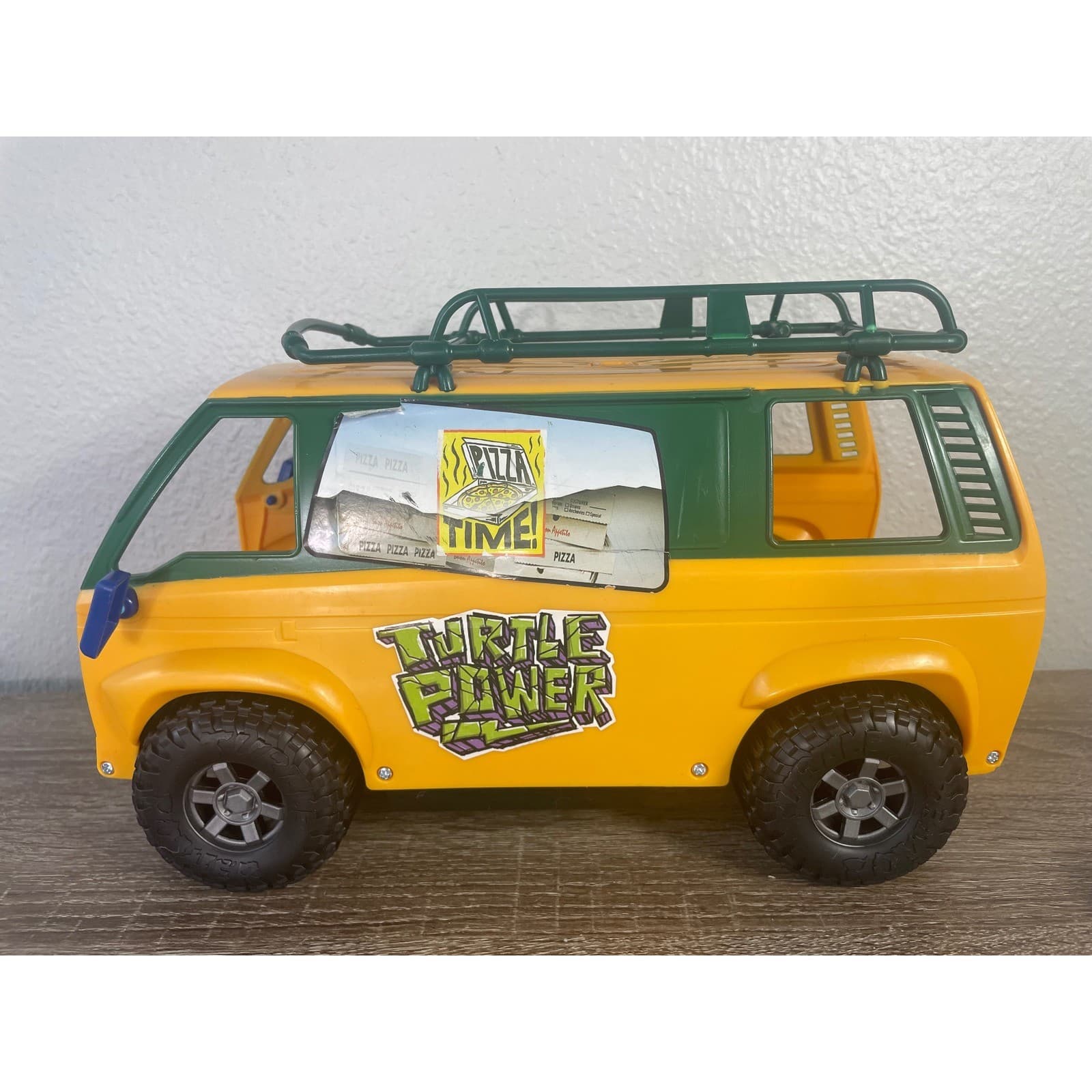 TMNT Mutant Mayhem Pizza Fire Van Playmates 2023 Ninja Turtles Vehicle - Thumbnail 8