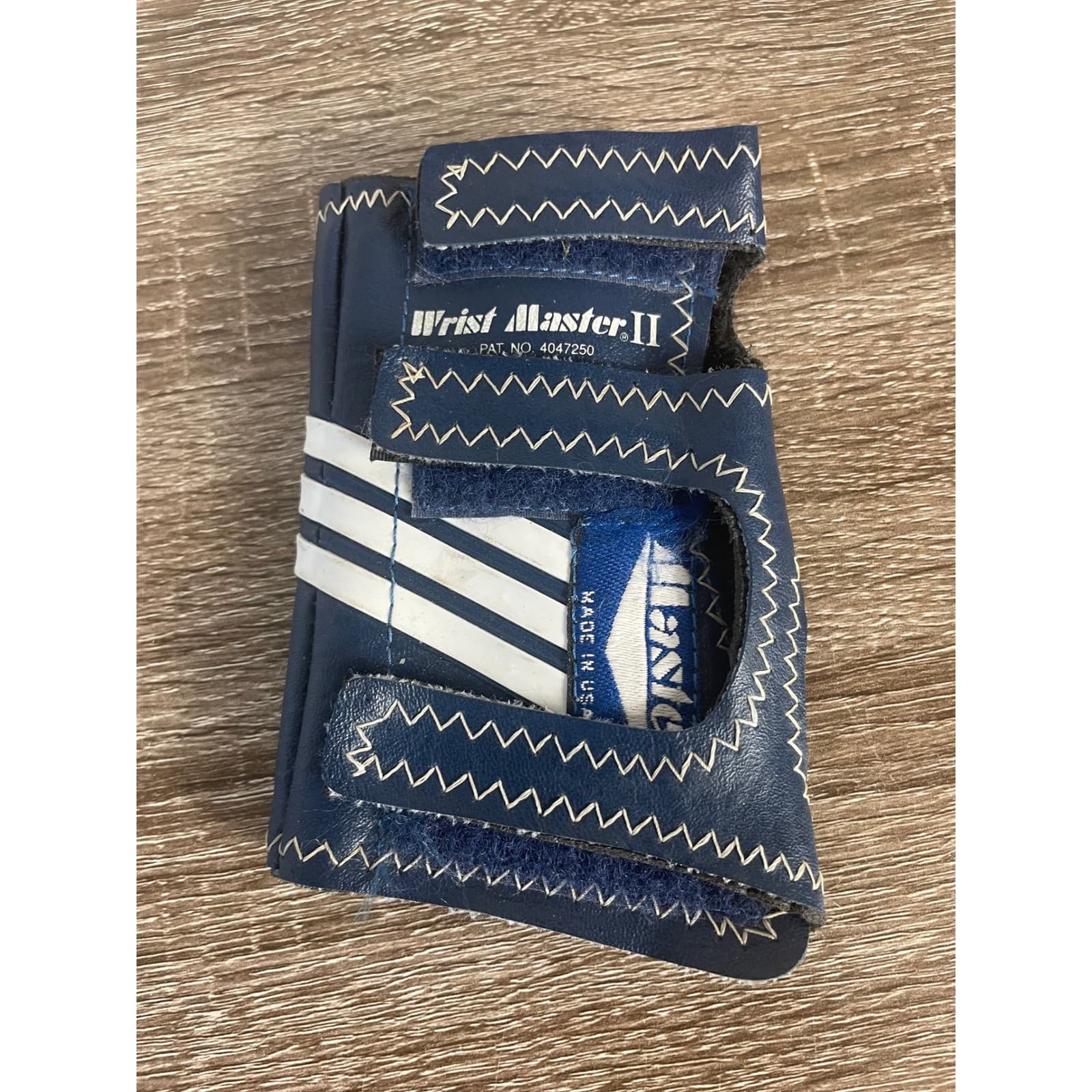 Master Wrist Master II Bowling Wrist Support Right Hand Small Vintage USA - Thumbnail 3