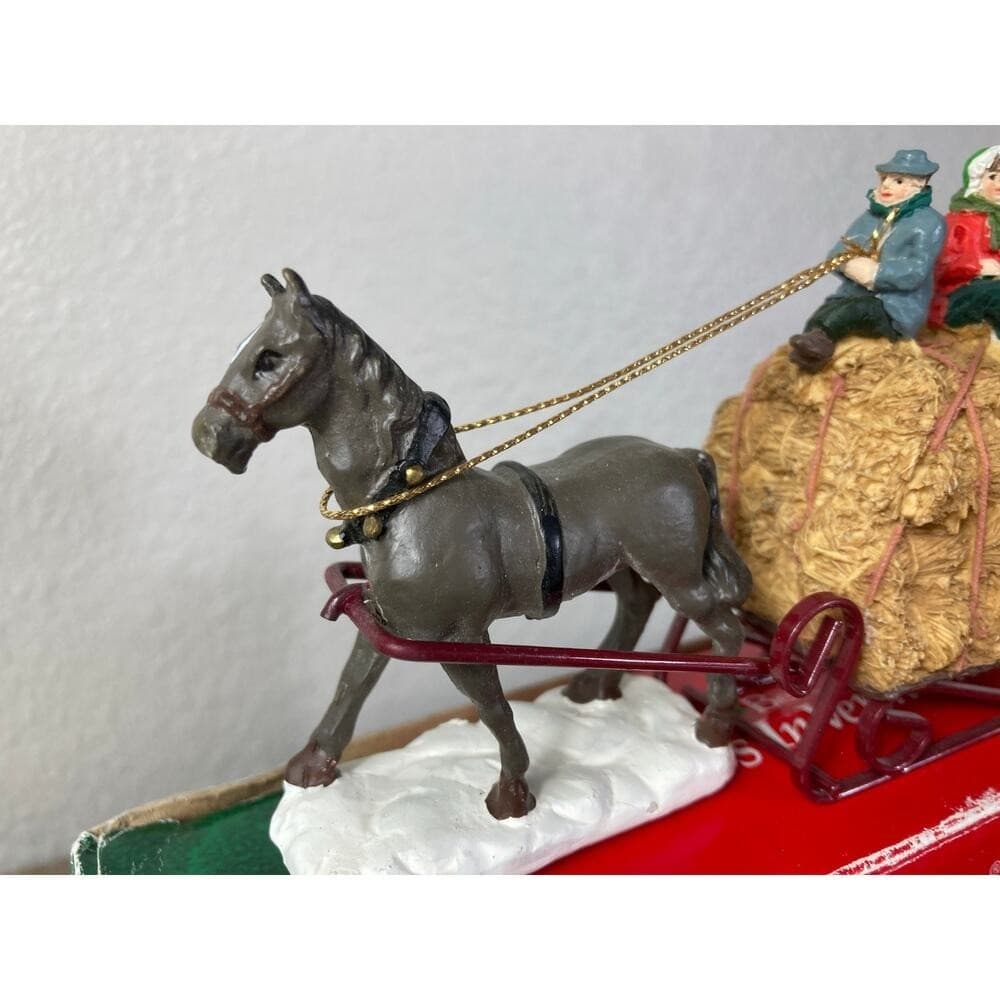 Santa's Best Christmas In Vermont Horse Sleigh Village 1994 Holiday Decor - Thumbnail 13