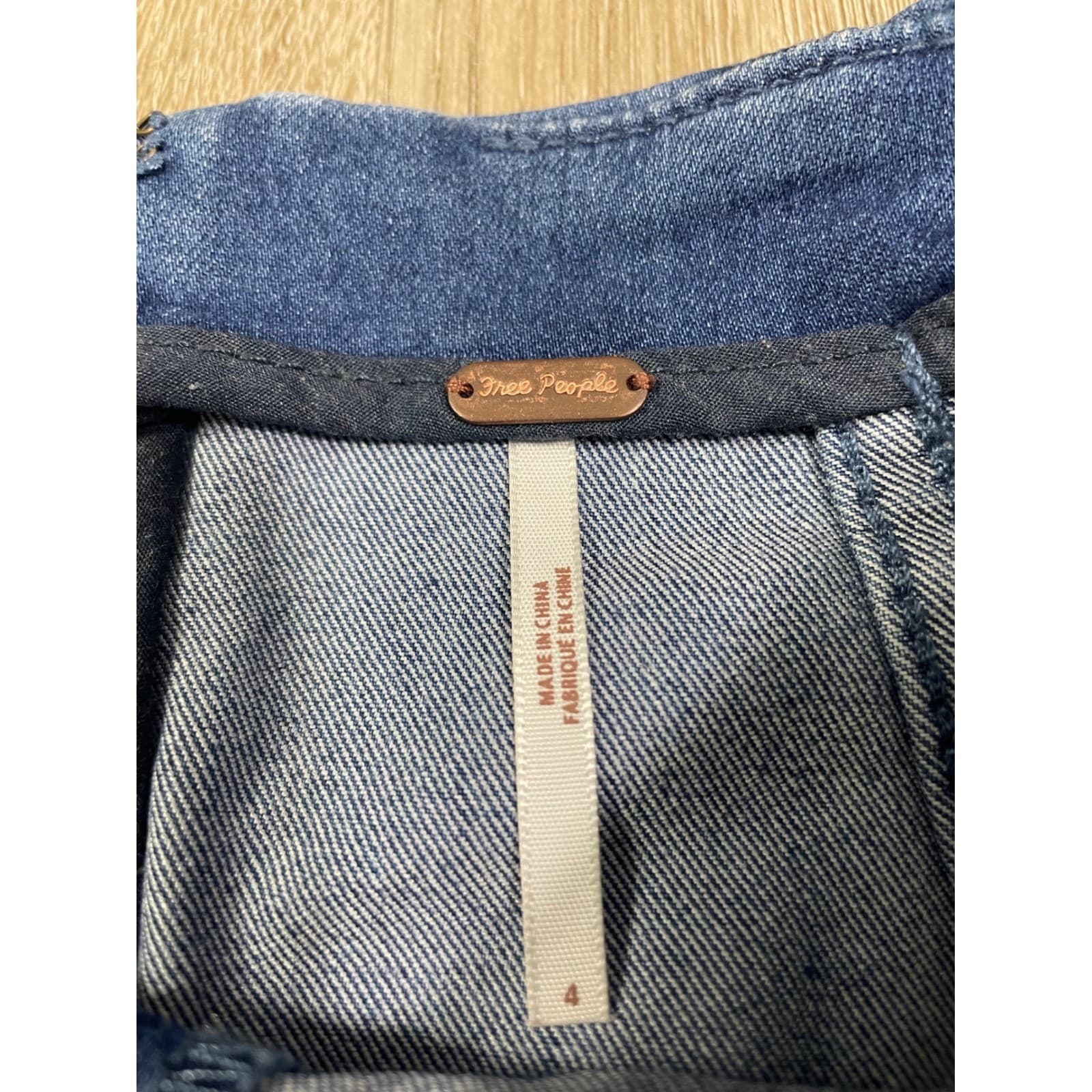 Free People Medium Blue Denim A-line Mini Skirt Back Zip Size 4 - Thumbnail 4
