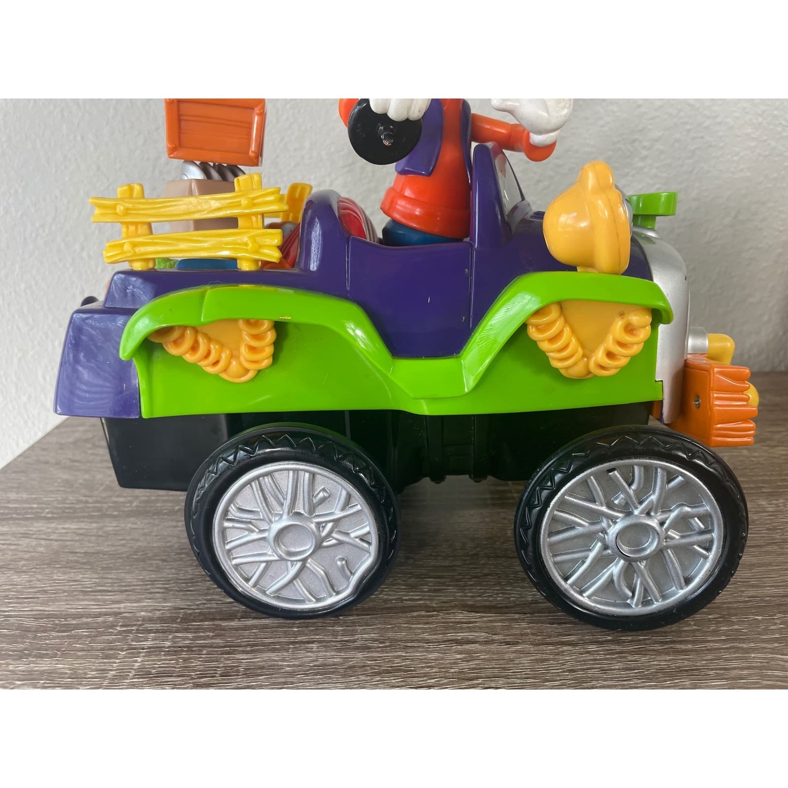 Disney Goofy Jalopy Car Toy 2000 Bumpy Ride Mattel Display Piece Parts Repair - Thumbnail 3