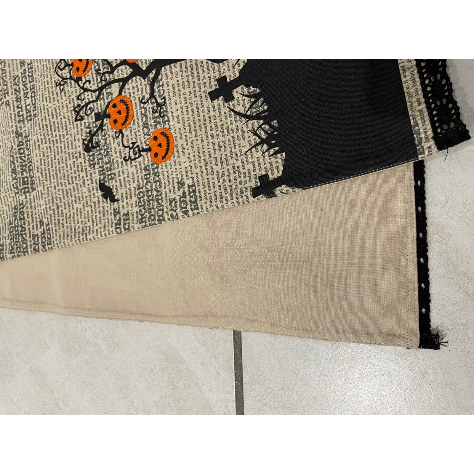 Halloween Table Runner Black Pumpkin Tree Newsprint Lace Edge Decor Vintage - Thumbnail 7