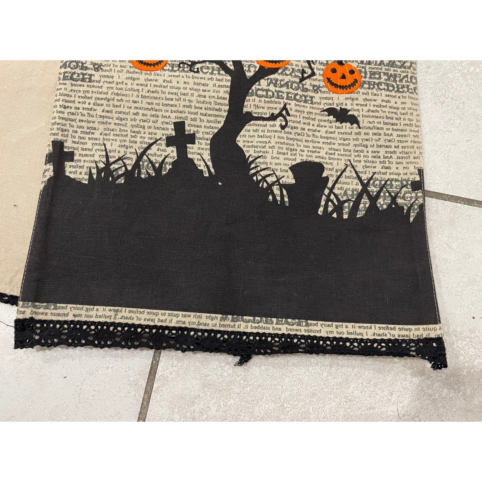 Halloween Table Runner Black Pumpkin Tree Newsprint Lace Edge Decor Vintage - Thumbnail 5