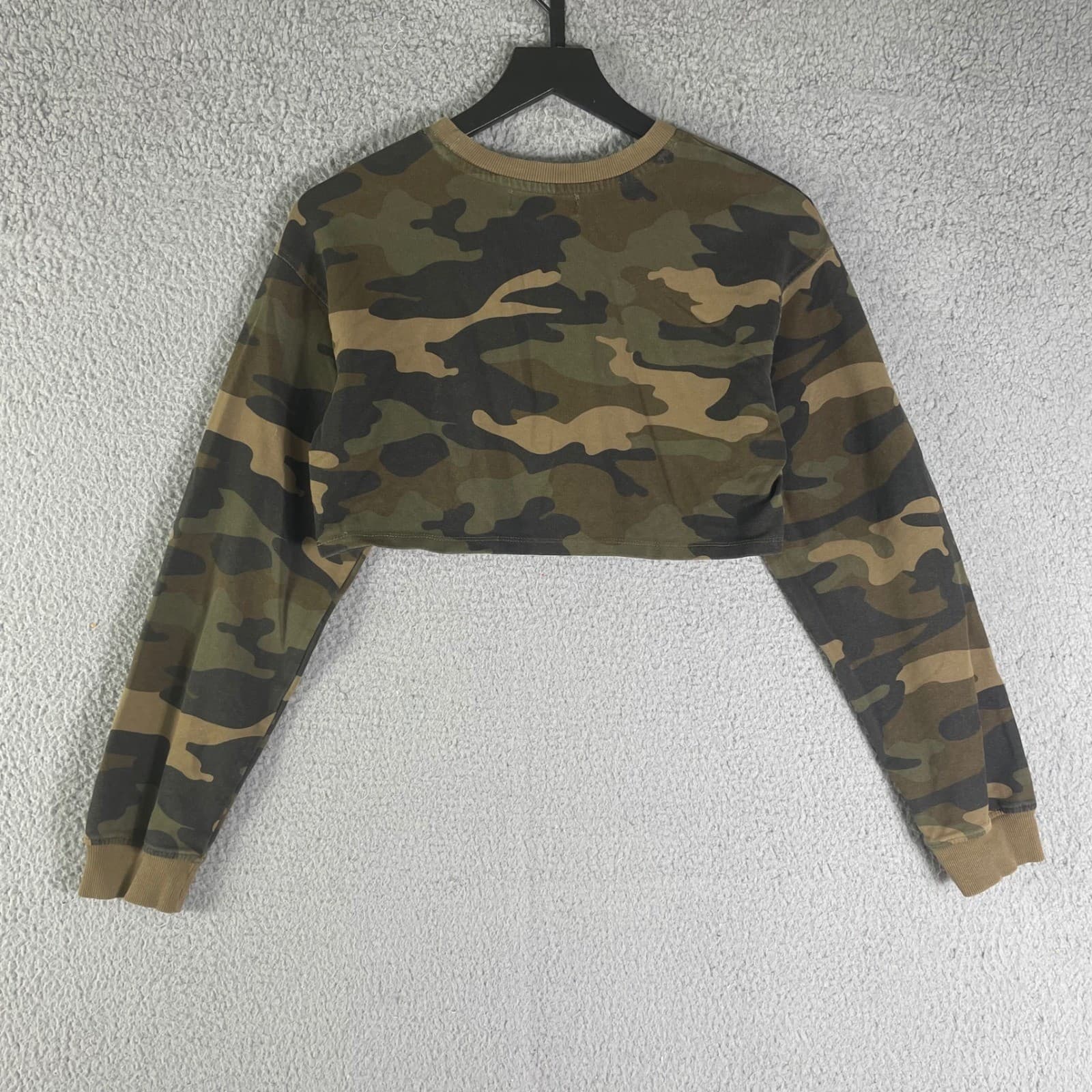 Bershka Camouflage Crop Sweatshirt Crewneck Long Sleeve Women XS Green Brown - Thumbnail 8