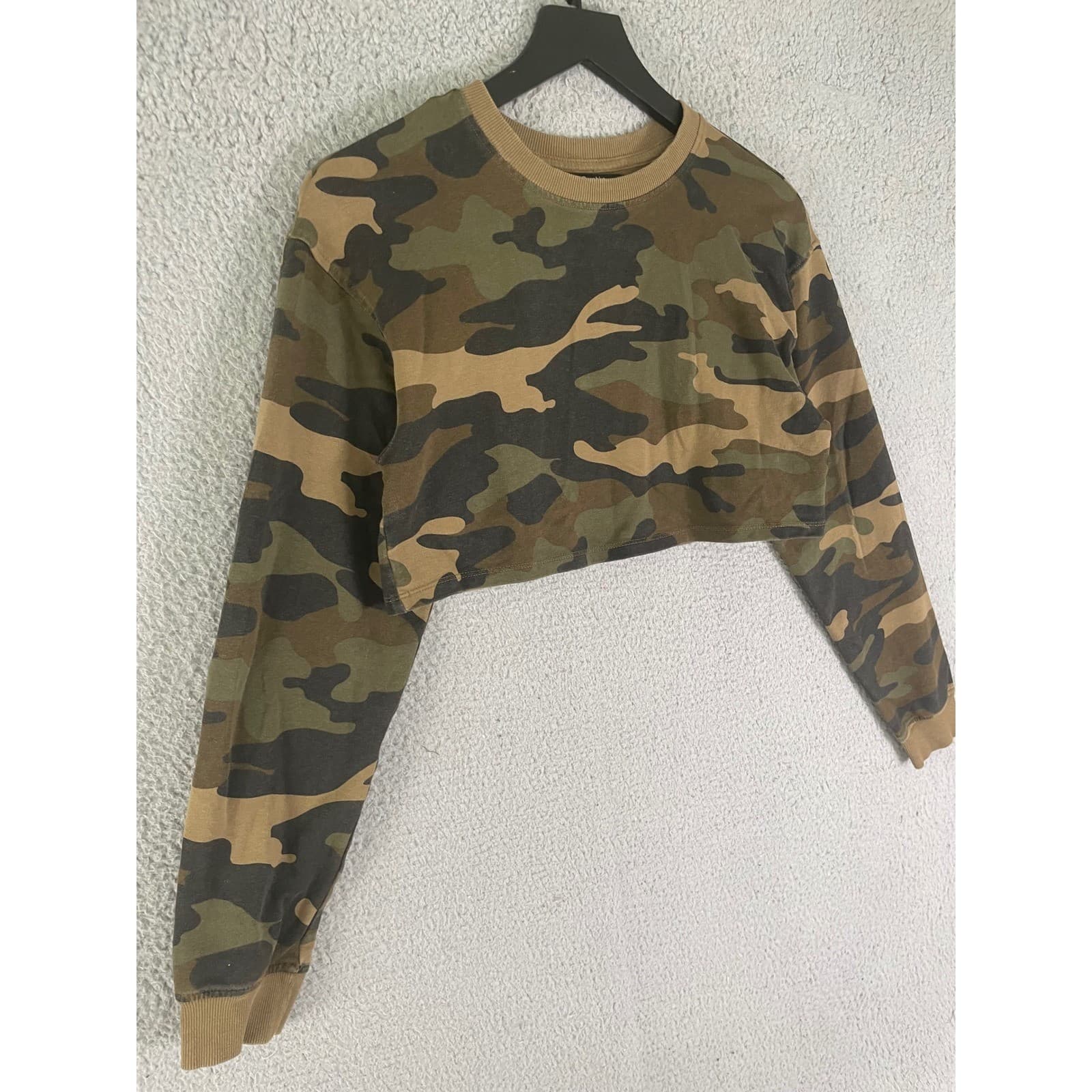 Bershka Camouflage Crop Sweatshirt Crewneck Long Sleeve Women XS Green Brown - Thumbnail 10