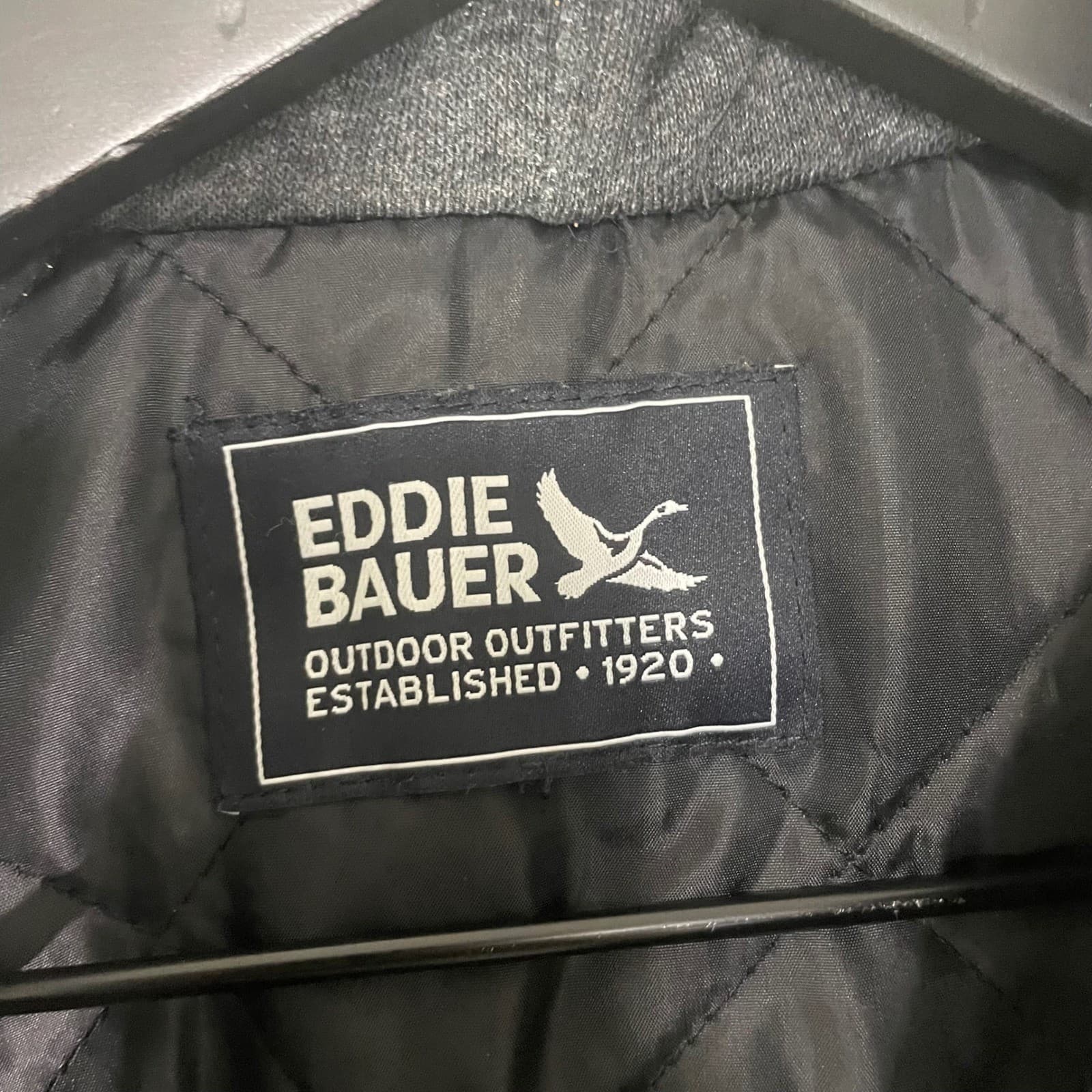 Eddie Bauer Mens Hooded Shacket Navy Soloman Plaid Quilted Lined Flannel Jacket - Thumbnail 5