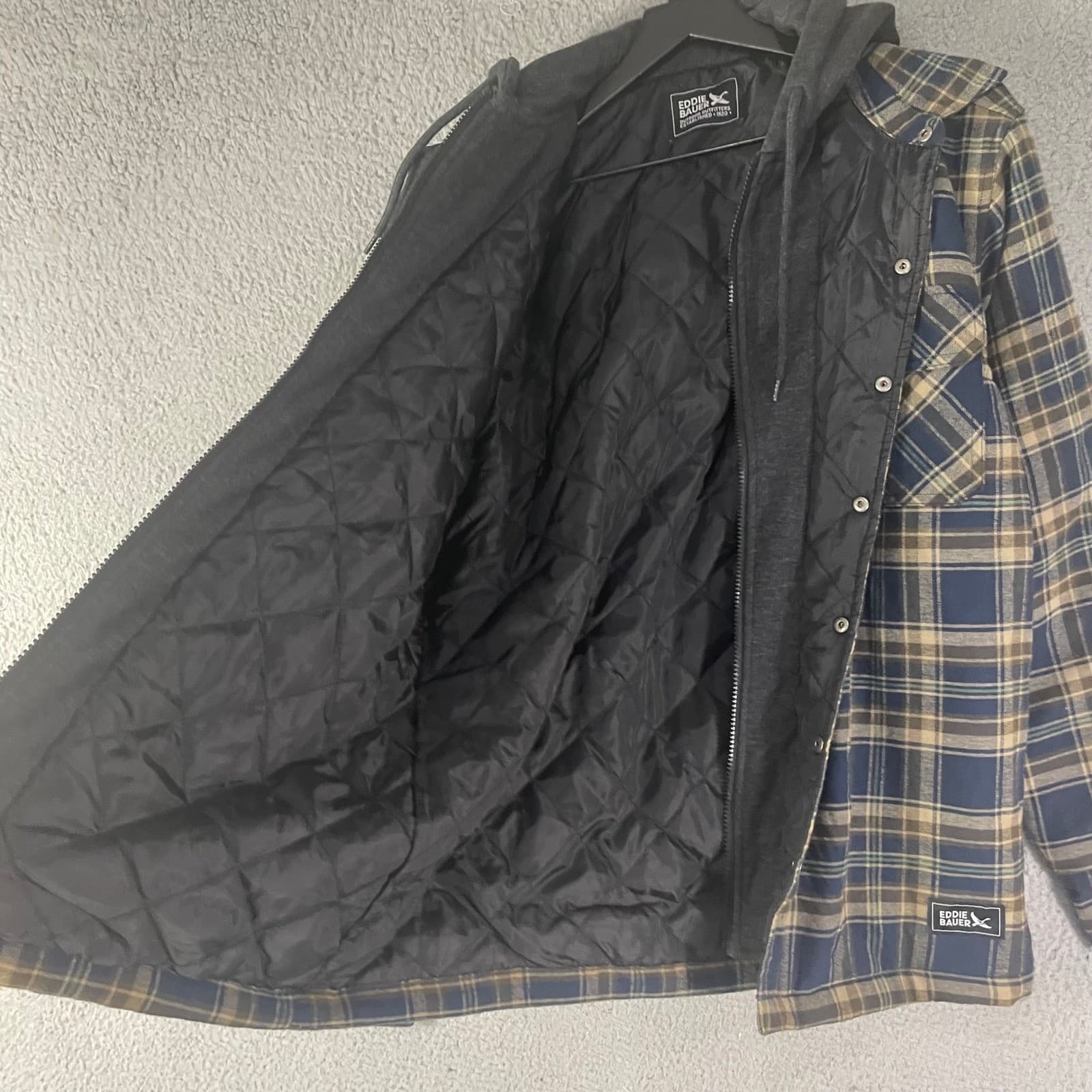 Eddie Bauer Mens Hooded Shacket Navy Soloman Plaid Quilted Lined Flannel Jacket - Thumbnail 8