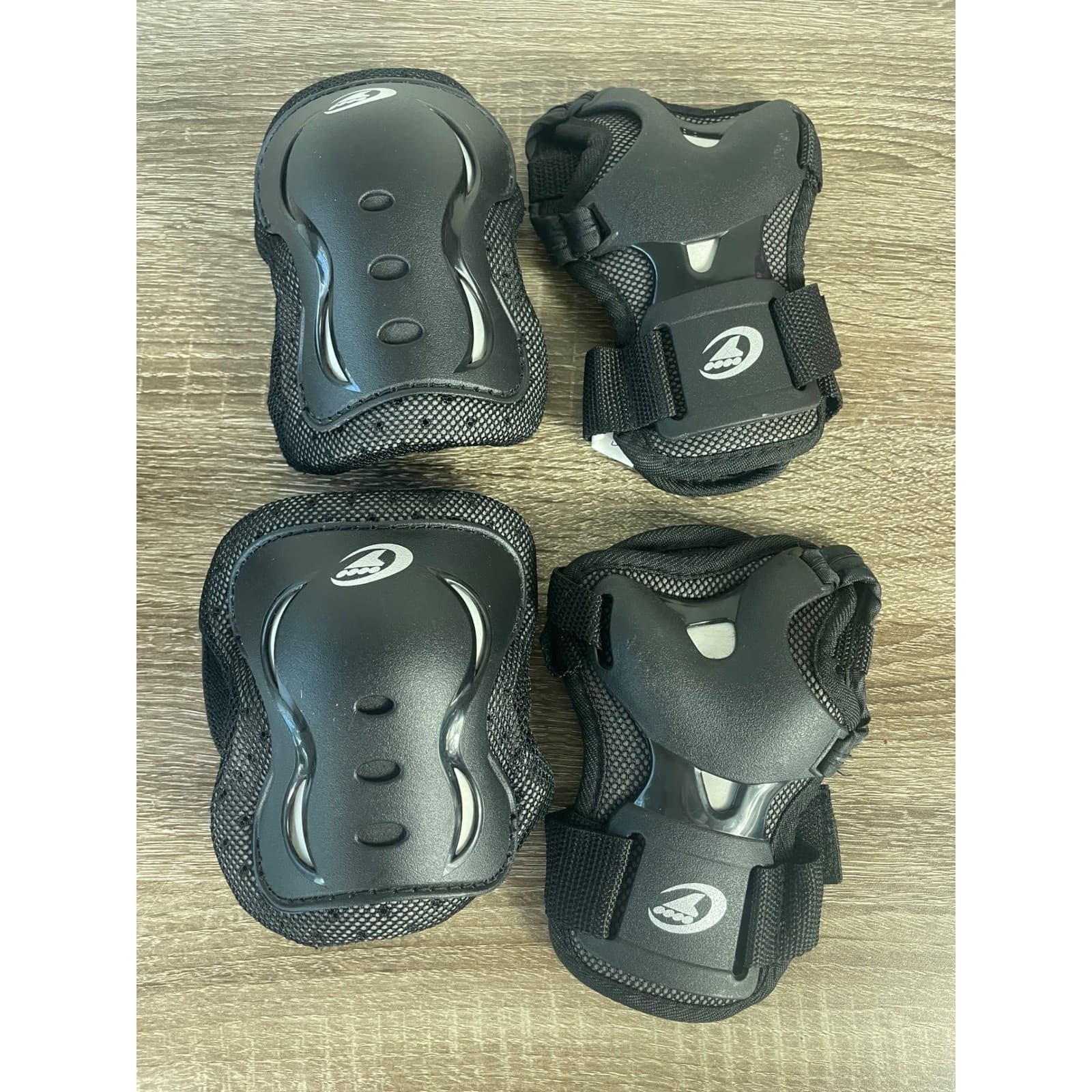 Rollerblade Bladegear XT Junior Protective Gear 3 Pack Knee Elbow Wrist XS - Thumbnail 9