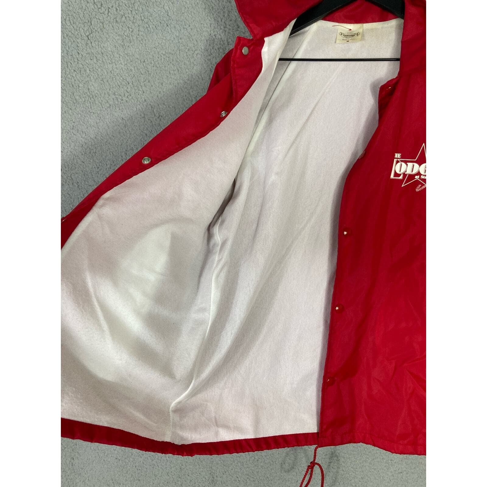 The Lodge Star Lake Auburn Sportswear Vintage Red Windbreaker Jacket M Unisex - Thumbnail 10