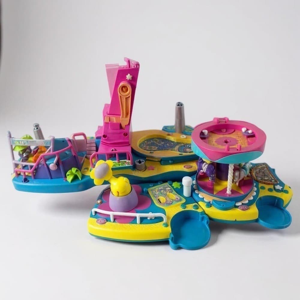 Polly Pocket Pollyworld Mattel Amusement Park Carousel Vintage Fair Doll Ride - Thumbnail 2