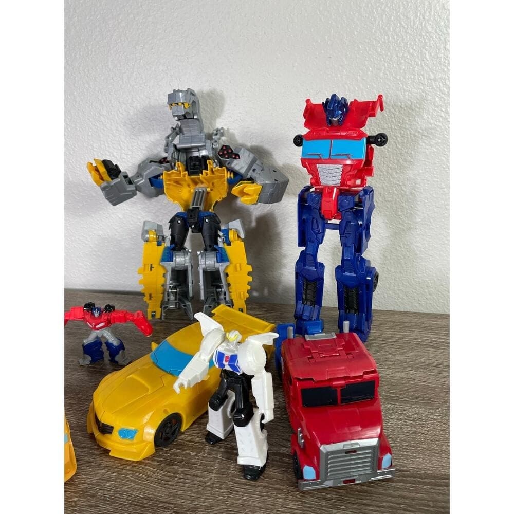 Transformers Figure Lot Optimus Prime Bumblebee Autobot Robots Hasbro Toy - Thumbnail 3