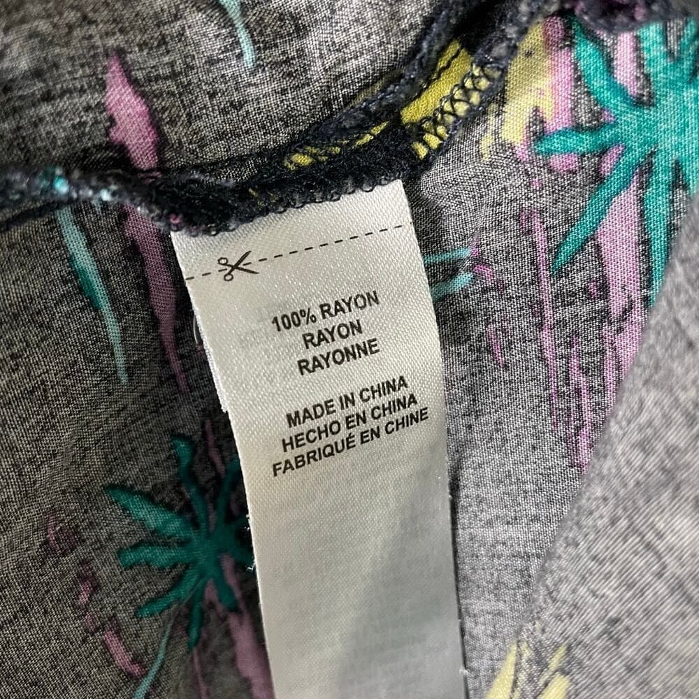 Unionbay Tropical Print Short Sleeve Button Shirt Black Rayon Men's Medium - Thumbnail 3