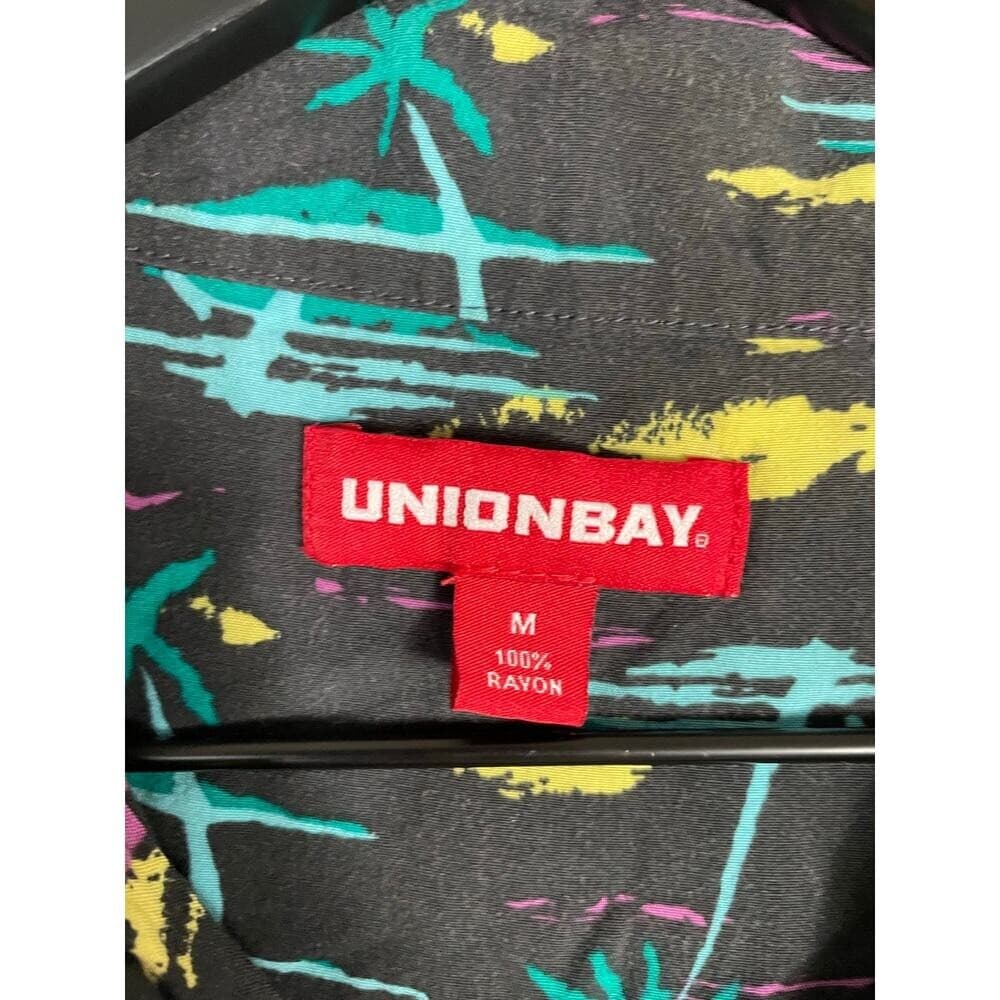 Unionbay Tropical Print Short Sleeve Button Shirt Black Rayon Men's Medium - Thumbnail 2