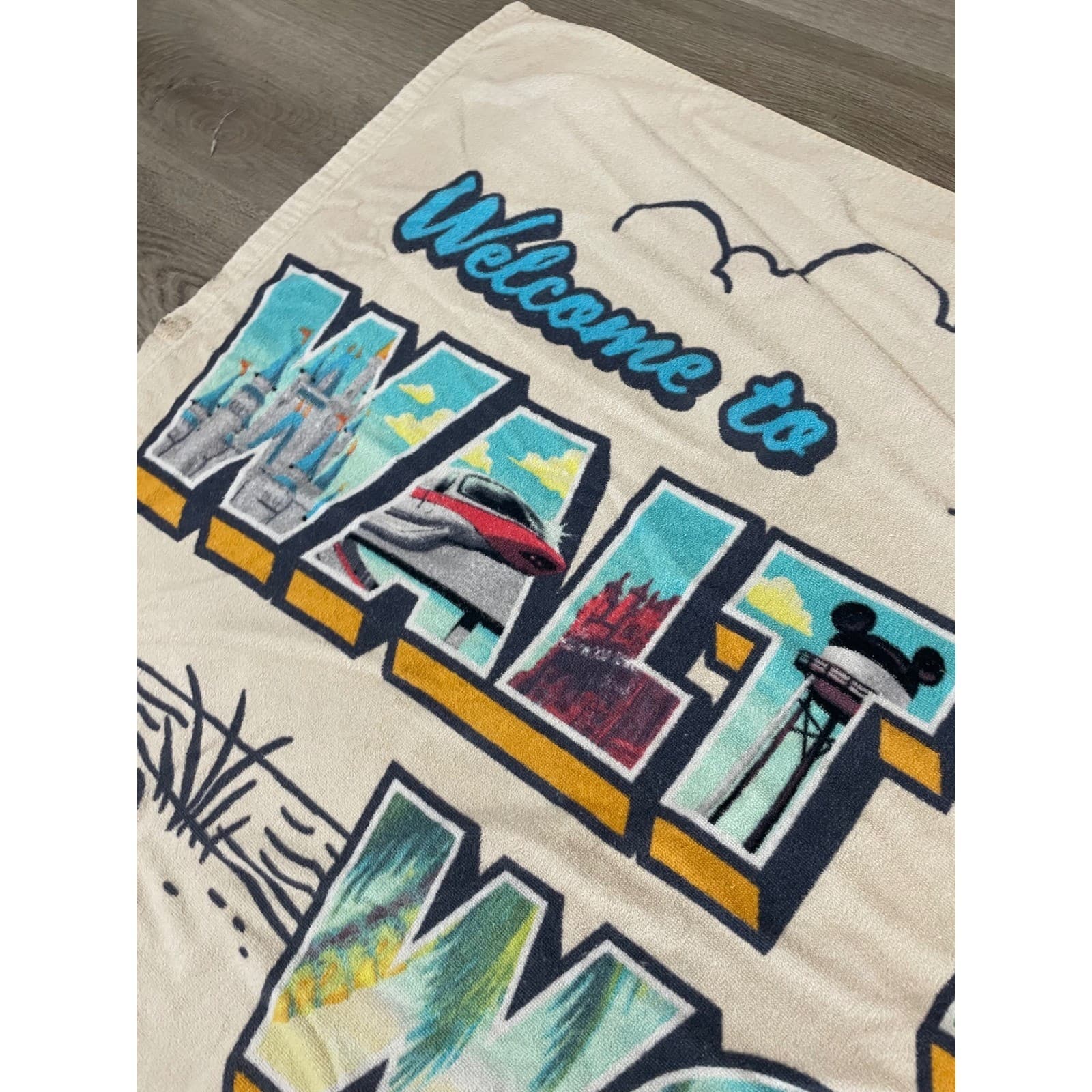 Disney World Beach Towel Walt Disney World Resort Cotton Graphic Pool - Thumbnail 9